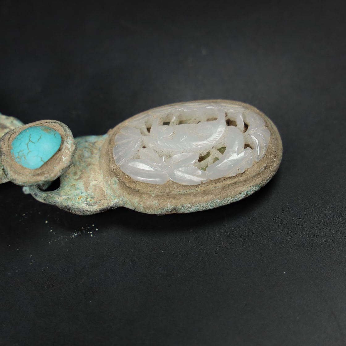 Chinese Natural Jade Carved belt buckle