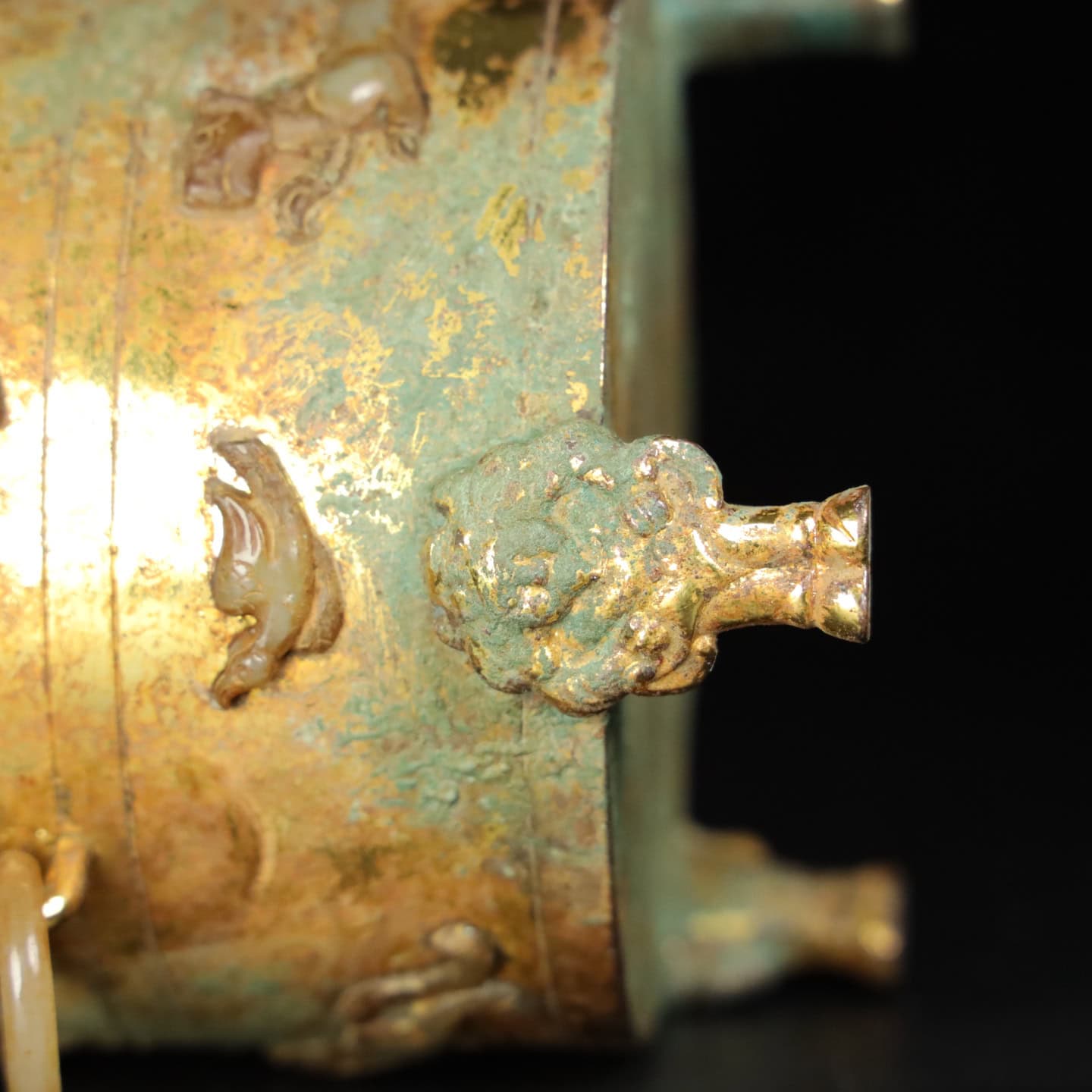 Chinese Natural Jade Carved Three-legged wine vase