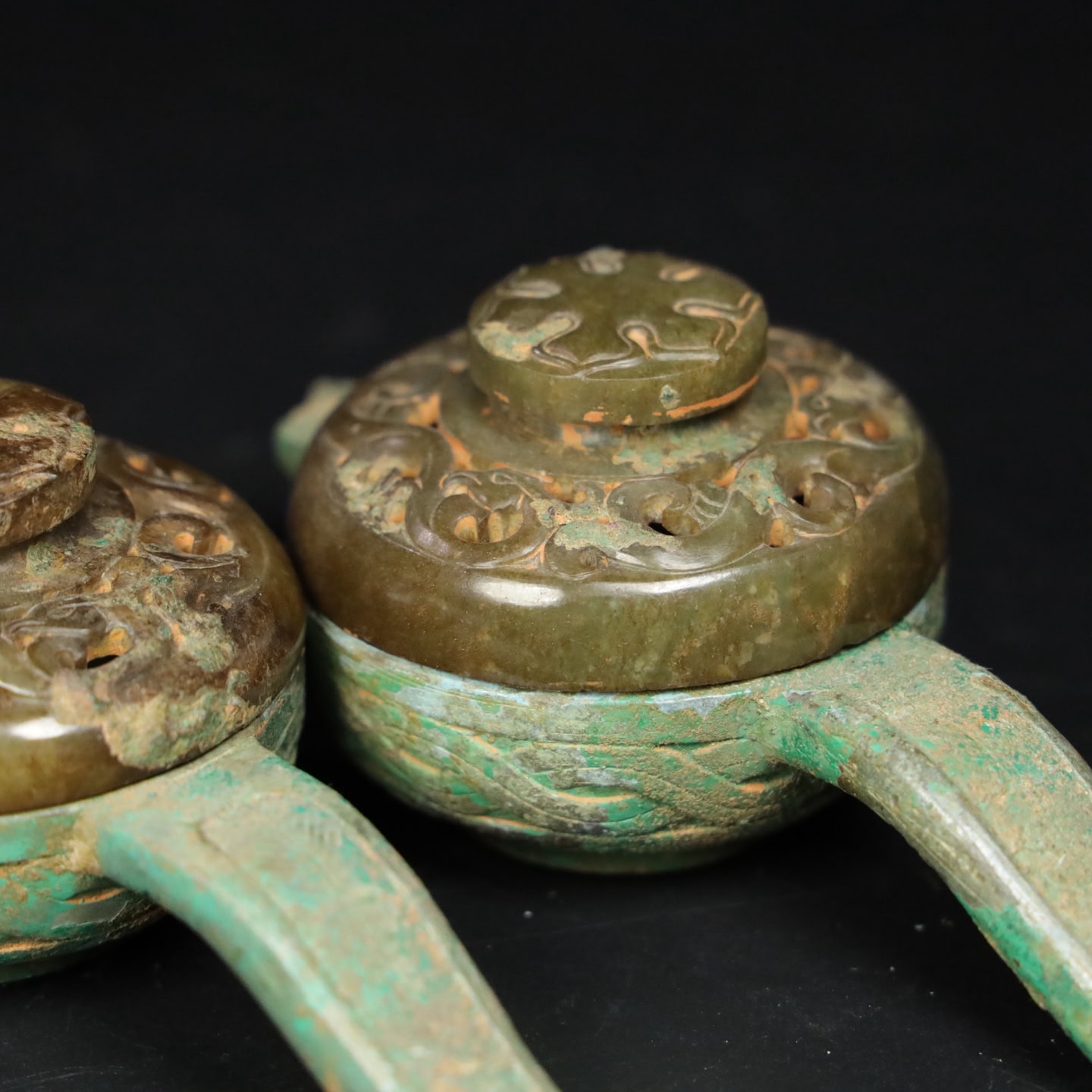 Chinese Natural Jade Carved Oven Furnaces