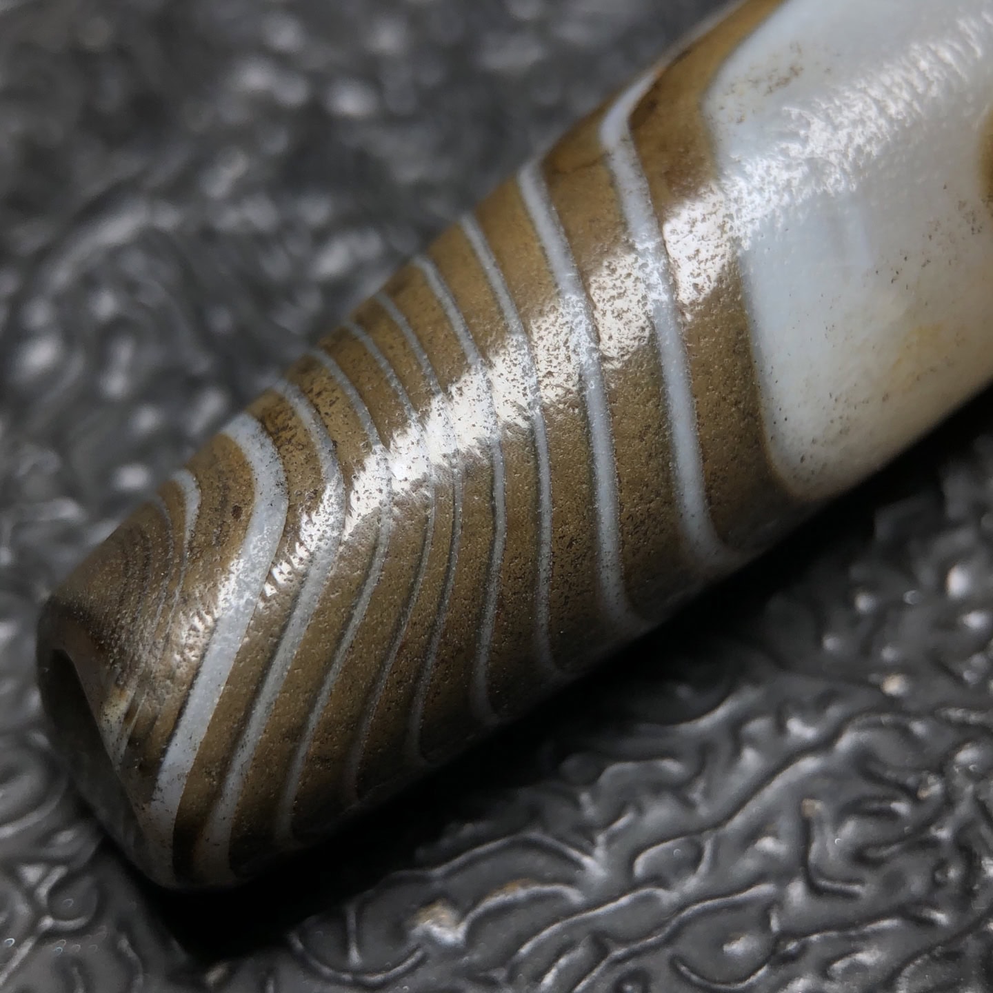 Chinese Natural Agate DZI Beads