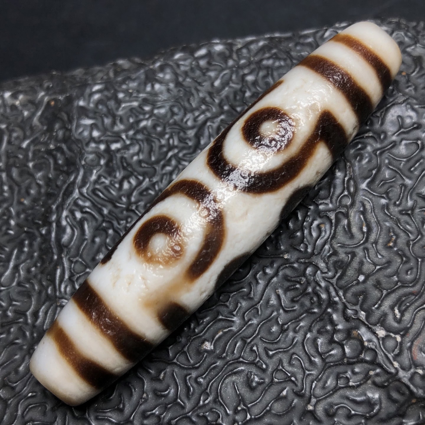Chinese Natural Agate DZI Beads