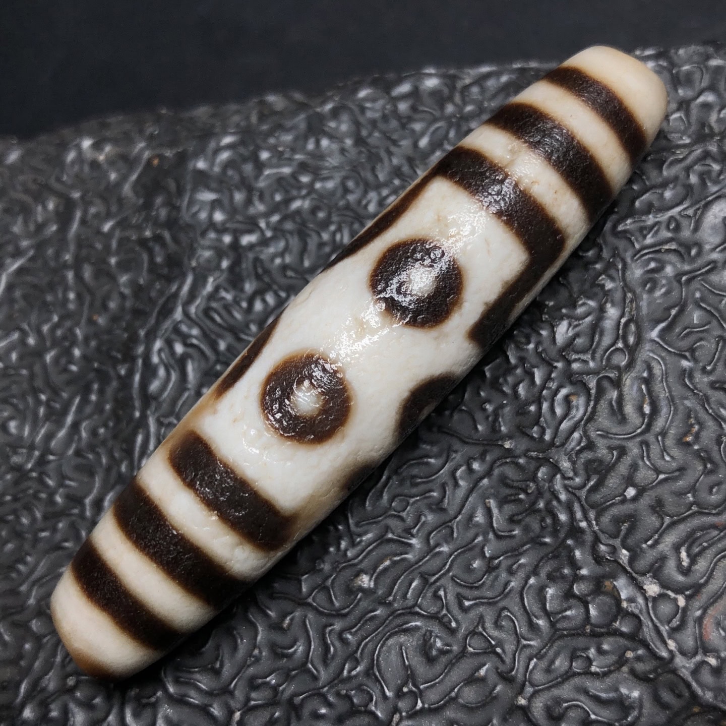 Chinese Natural Agate DZI Beads