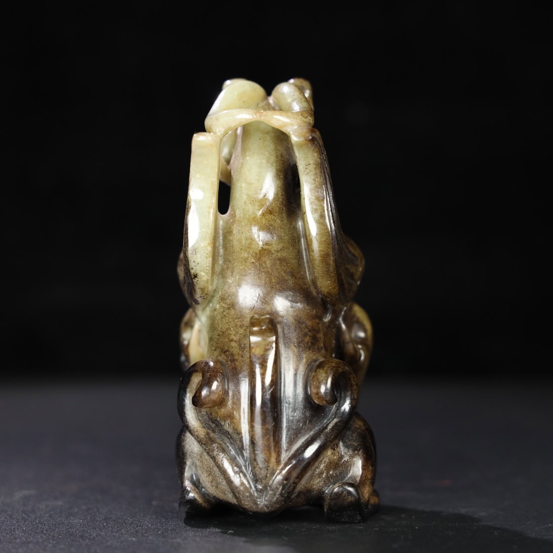 Chinese Natural Jade Carved Dragon Ornaments