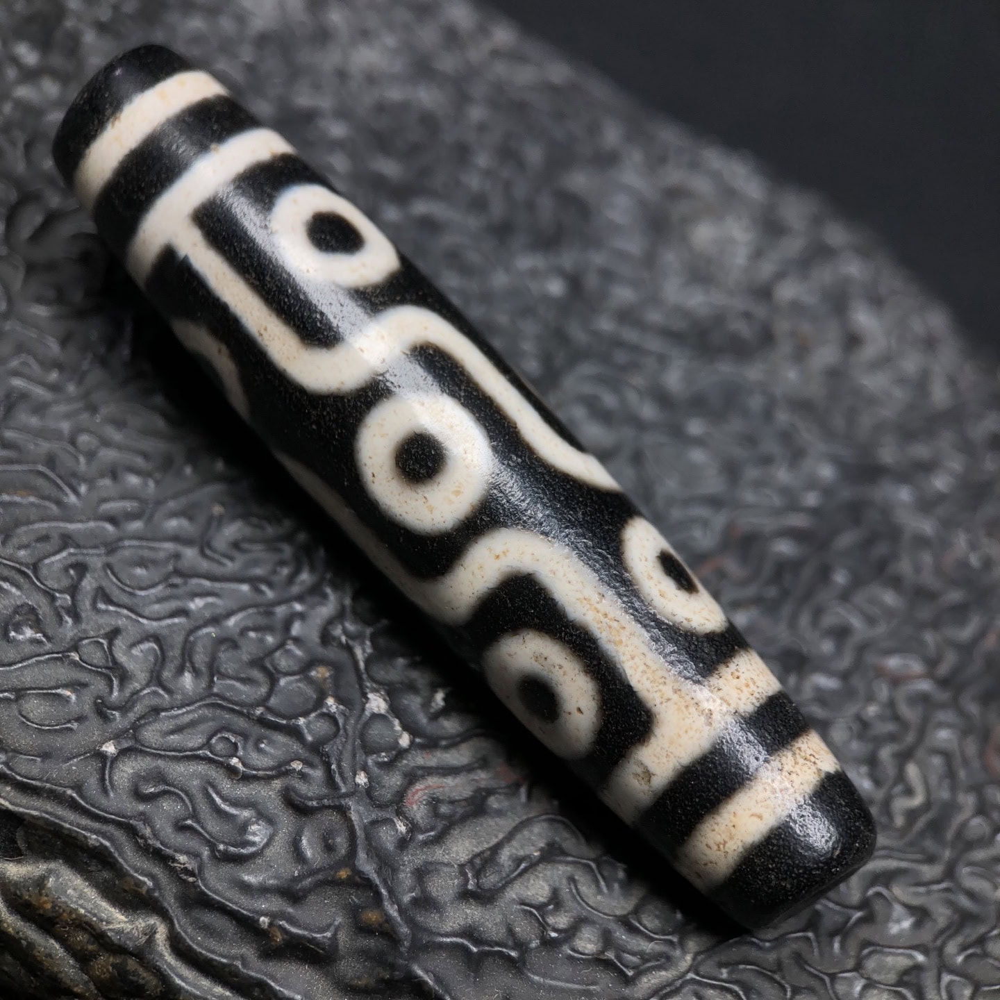 Chinese Natural Agate DZI Beads