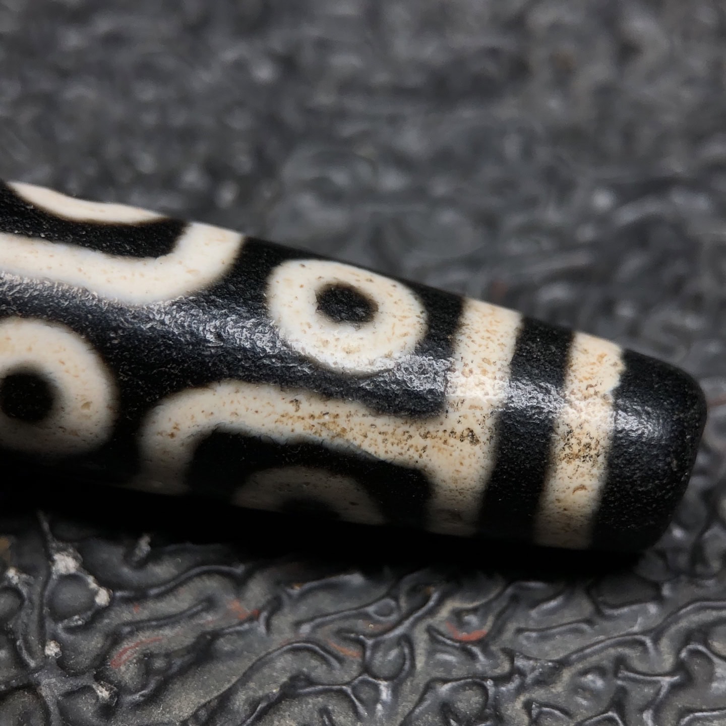 Chinese Natural Agate DZI Beads