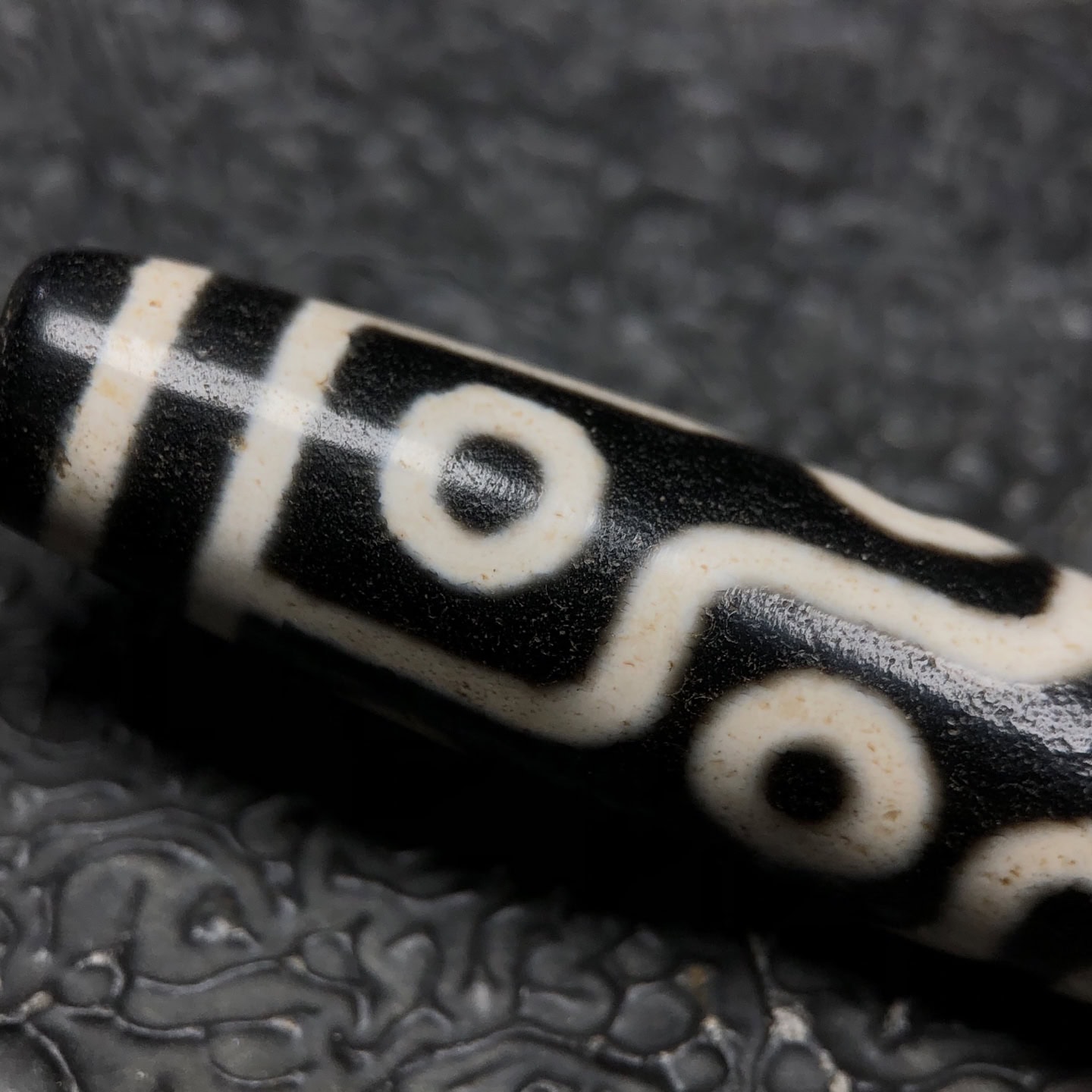 Chinese Natural Agate DZI Beads