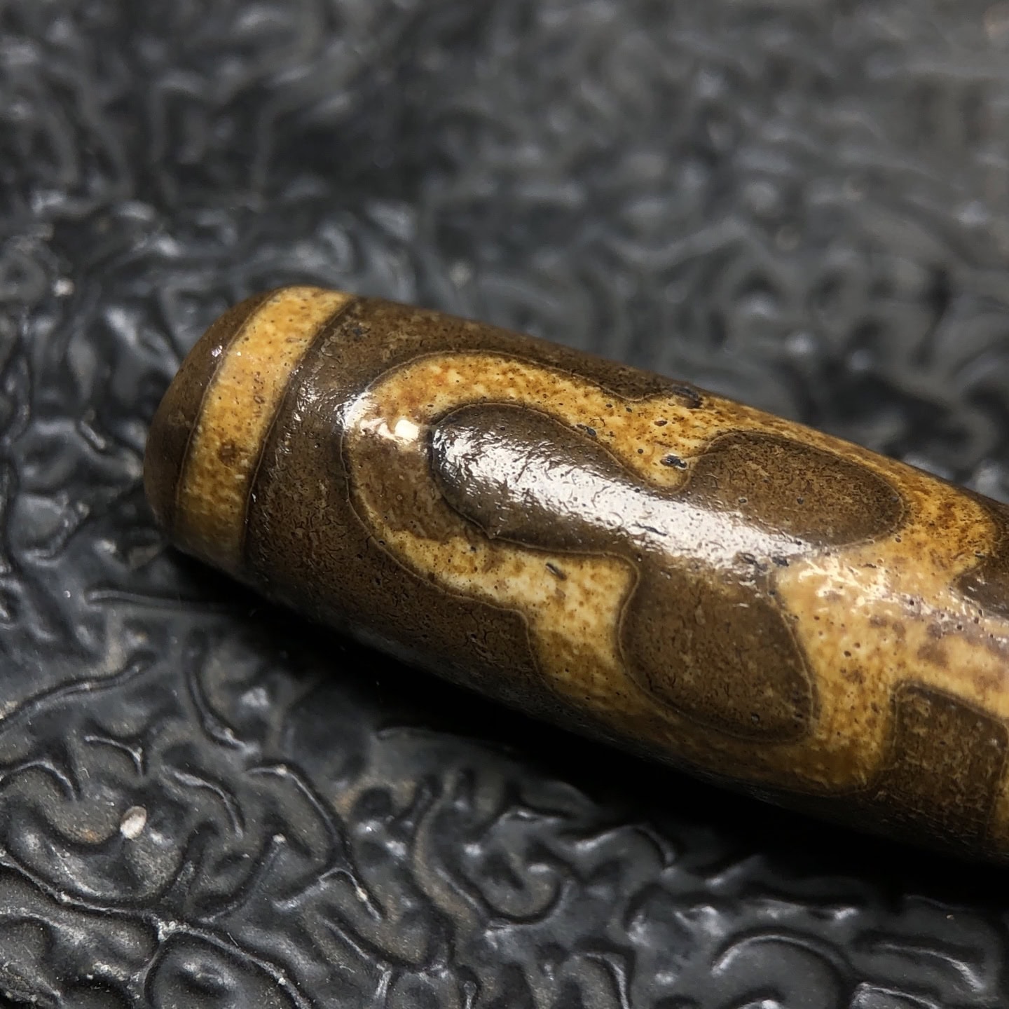 Chinese Natural Agate DZI Beads