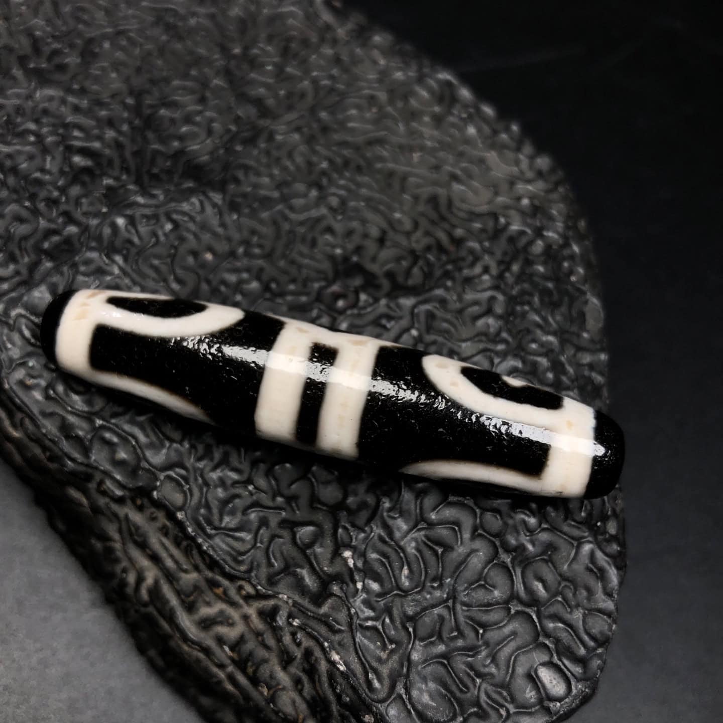 Chinese Natural Agate DZI Beads
