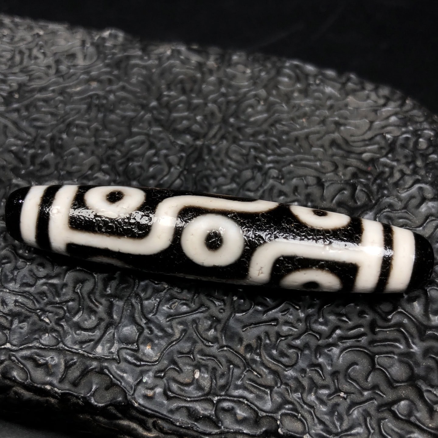 Chinese Natural Agate DZI Beads