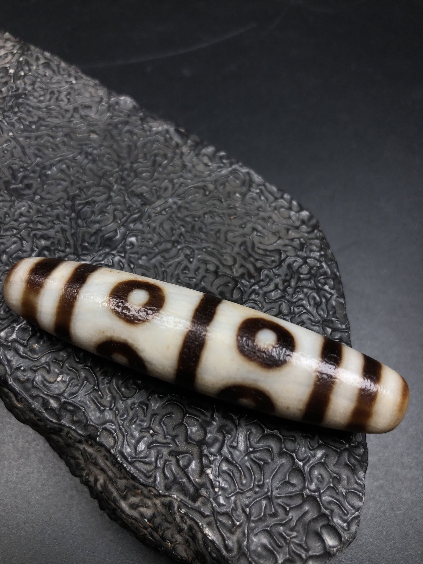 Chinese Natural Agate DZI Beads