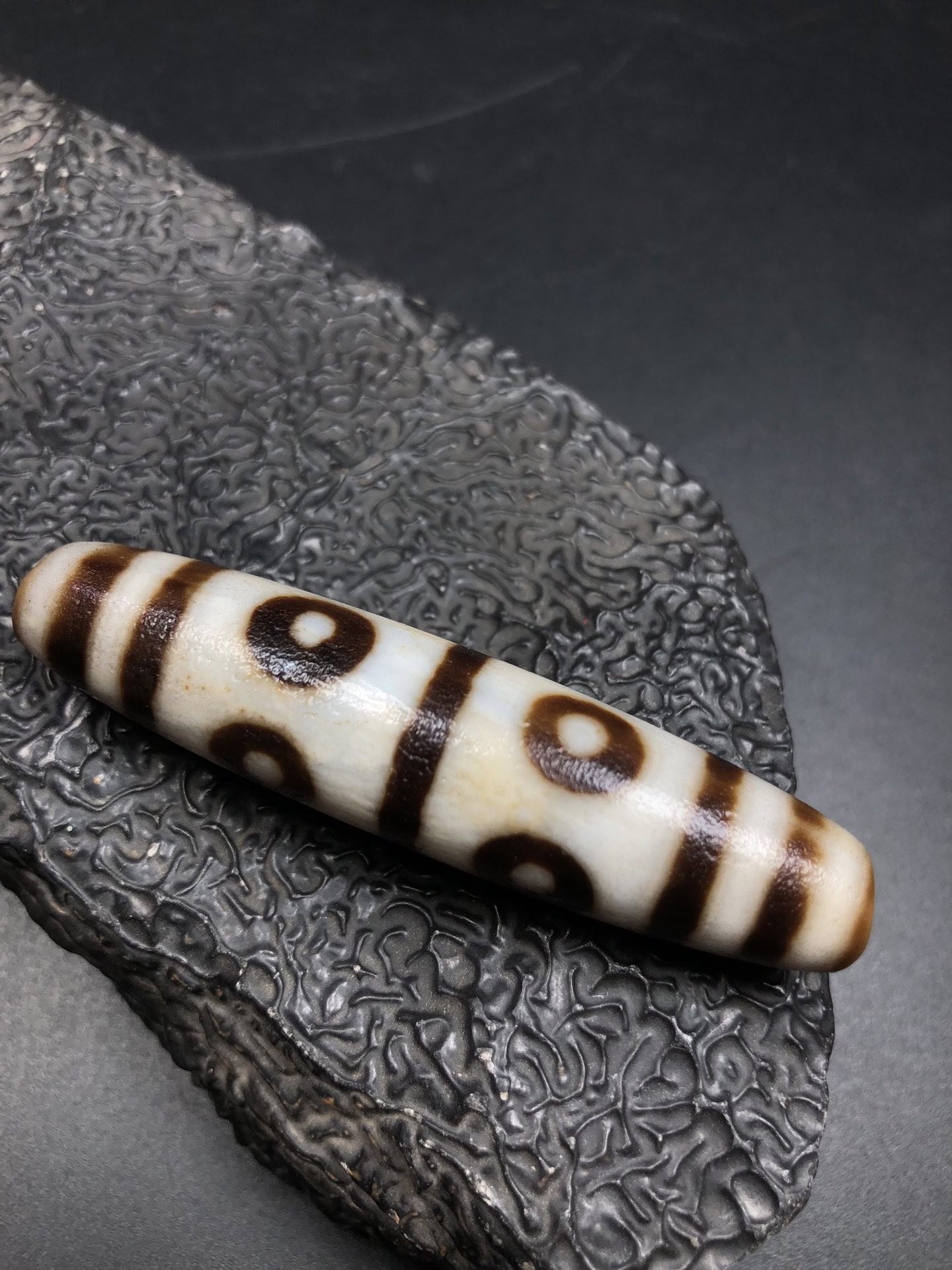 Chinese Natural Agate DZI Beads