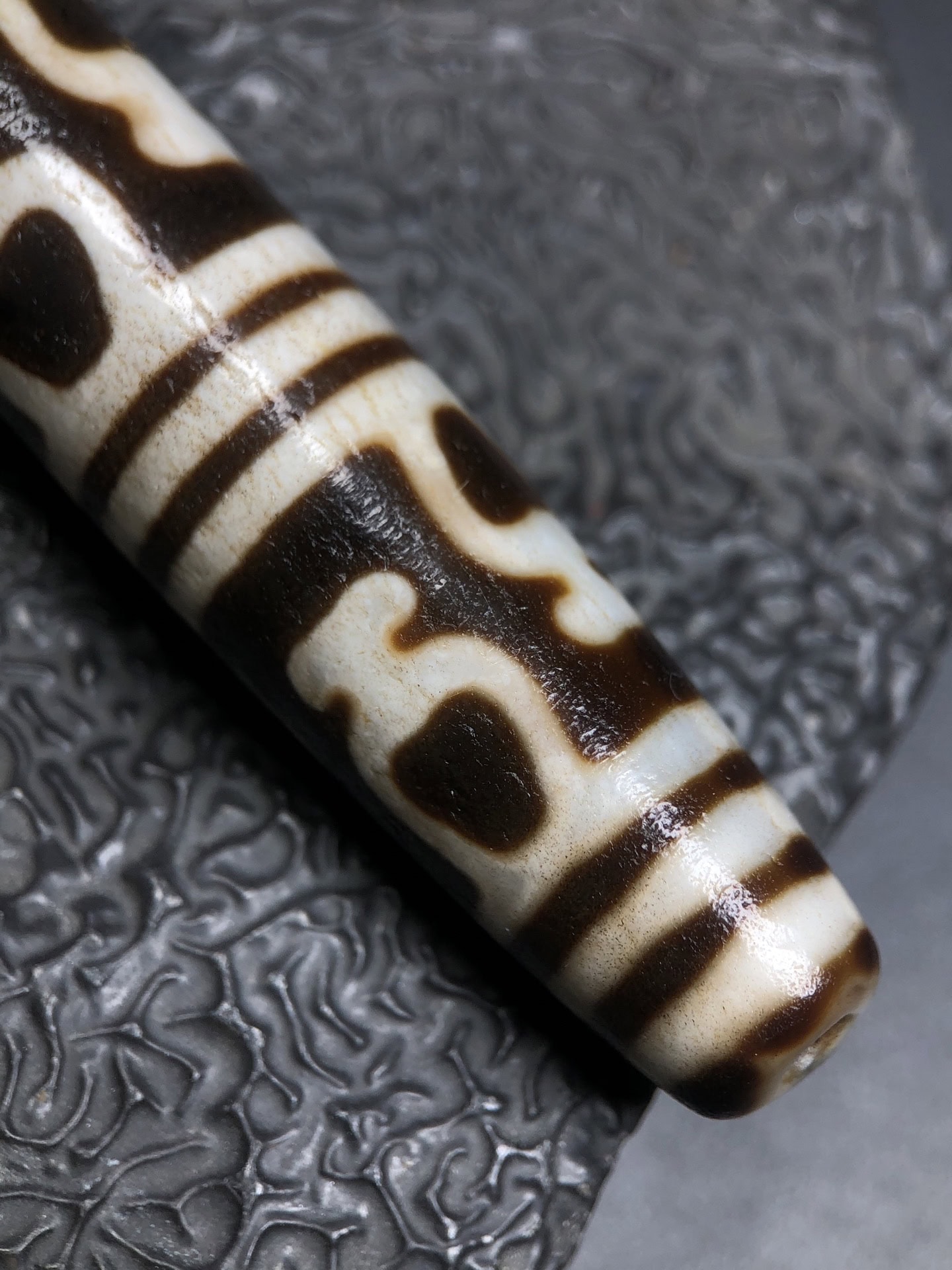 Chinese Natural Agate DZI Beads