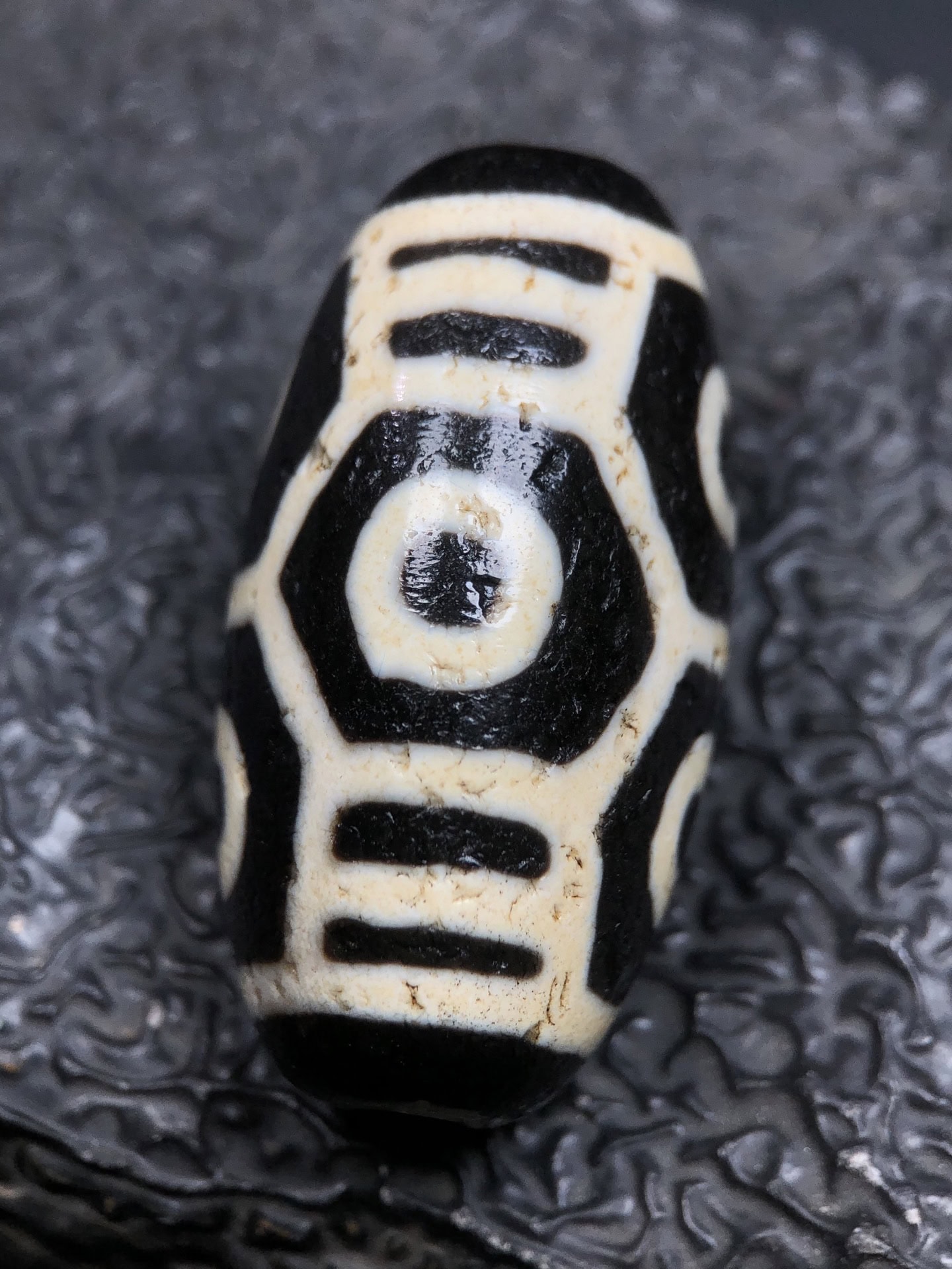 Chinese Natural Agate DZI Beads