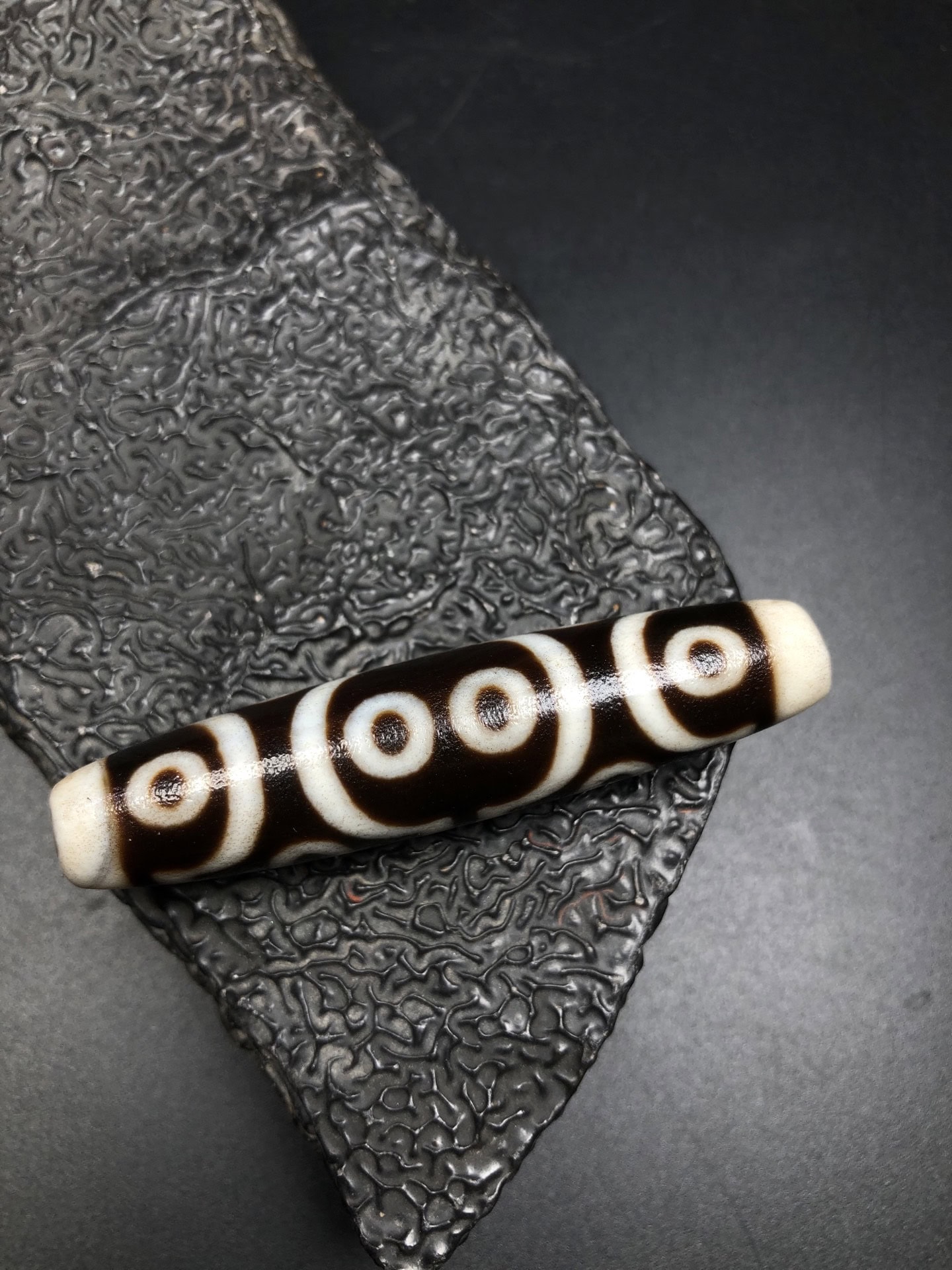 Chinese Natural Agate DZI Beads