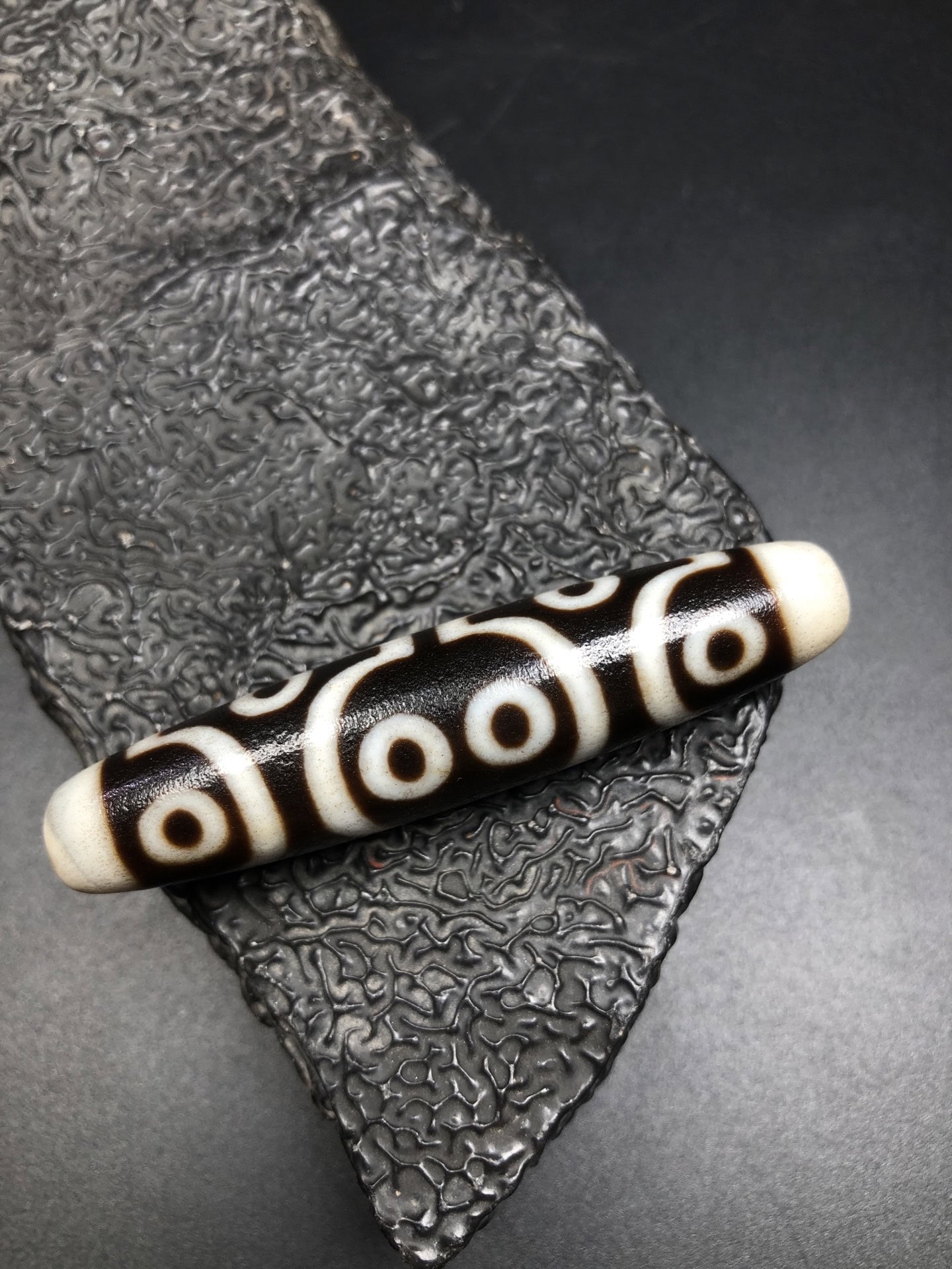 Chinese Natural Agate DZI Beads