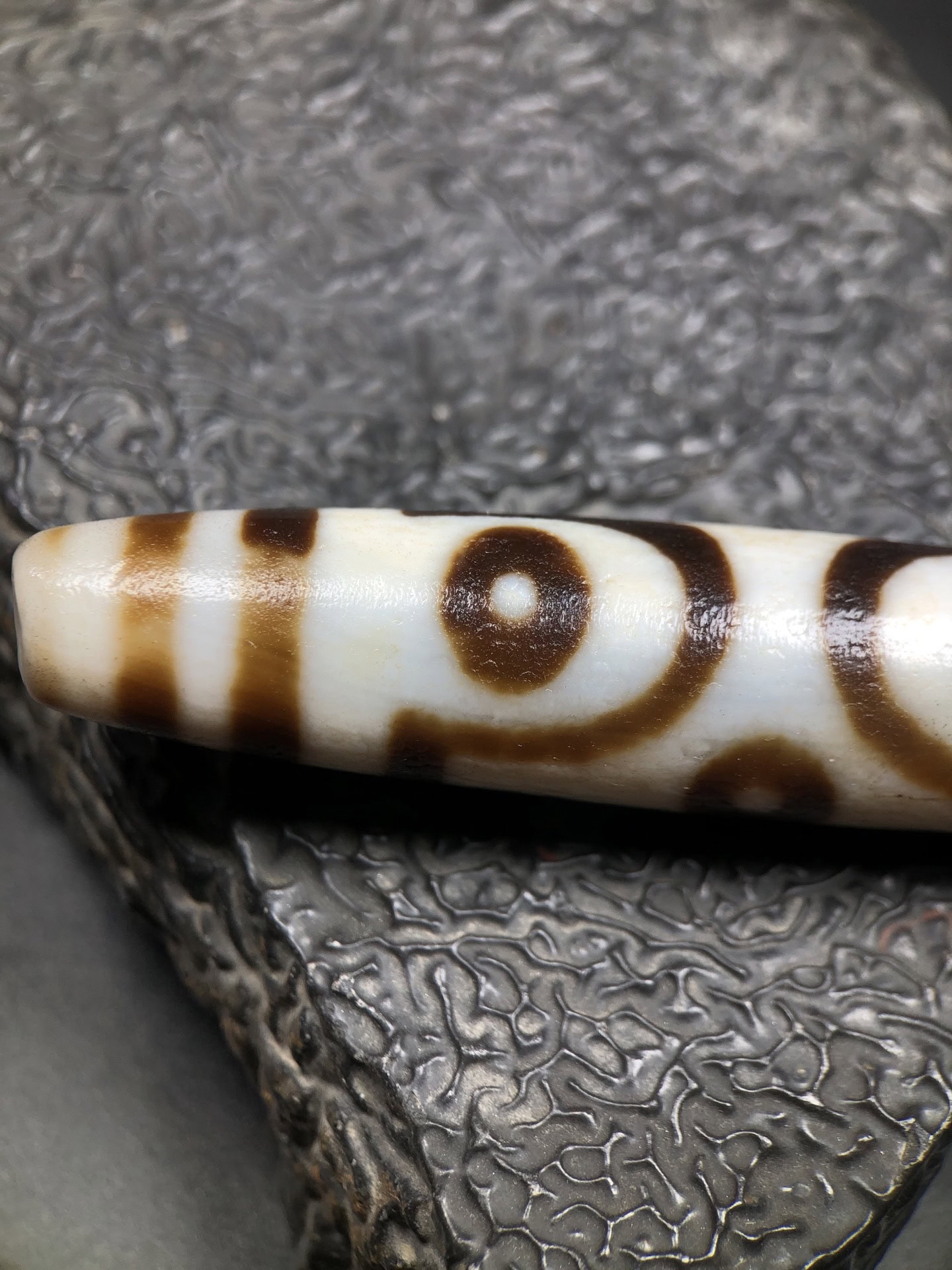 Chinese Natural Agate DZI Beads