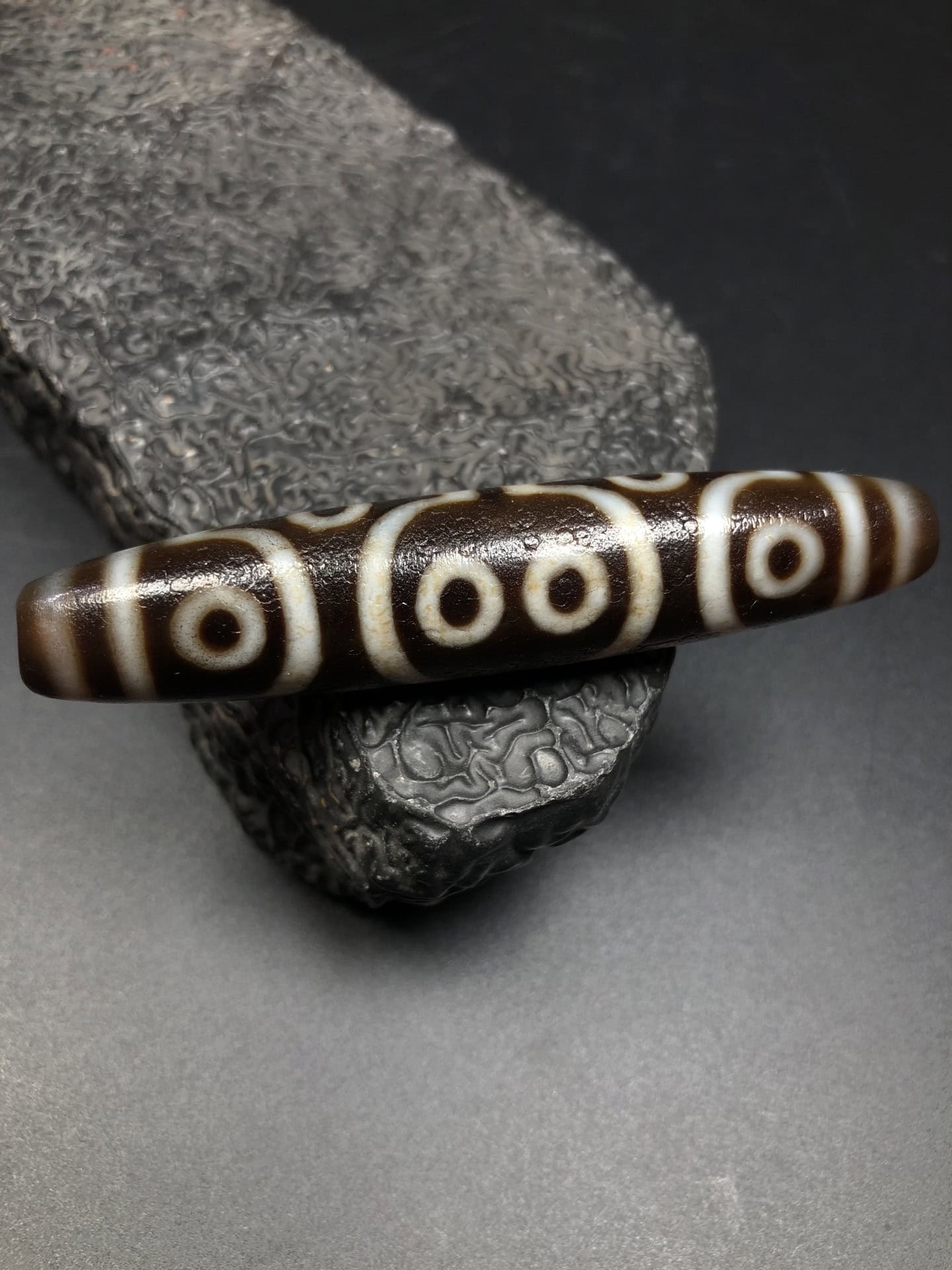 Chinese Natural Agate DZI Beads