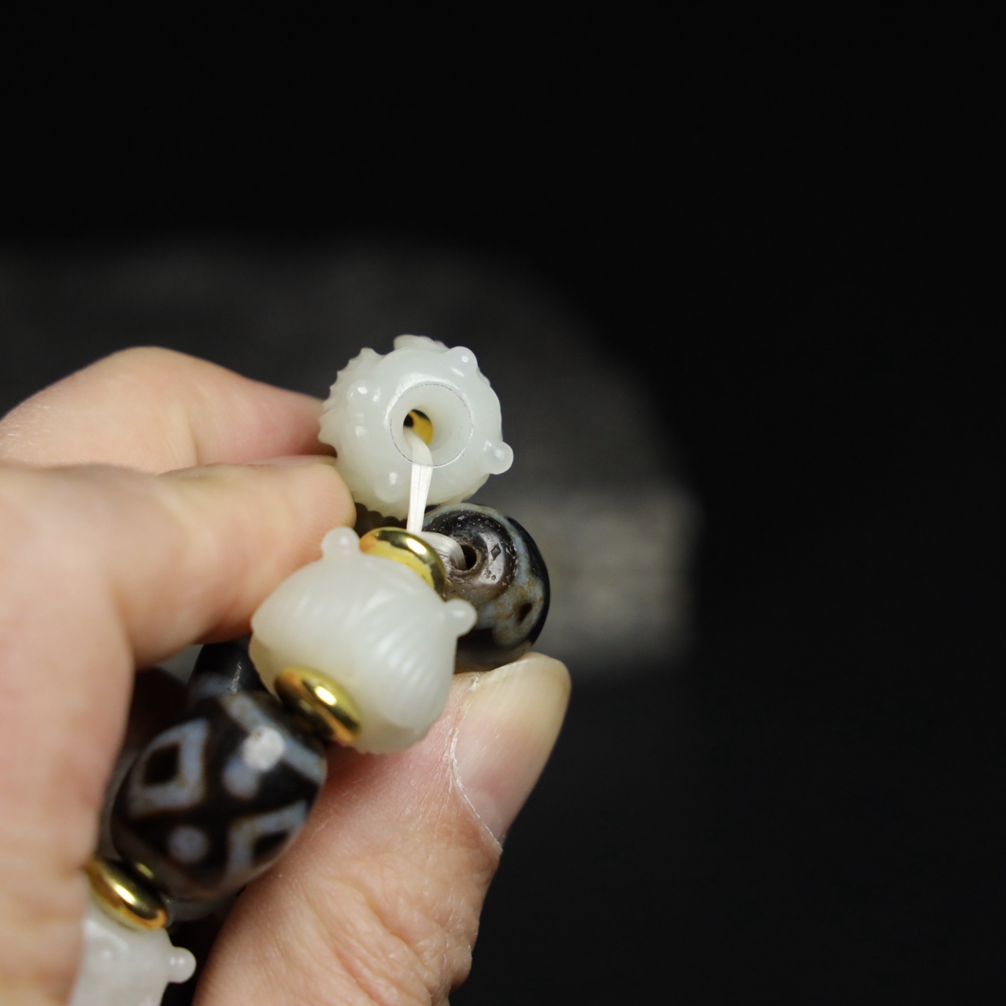 Chinese Natural Jade Carved Cicada Bead Bracelet
