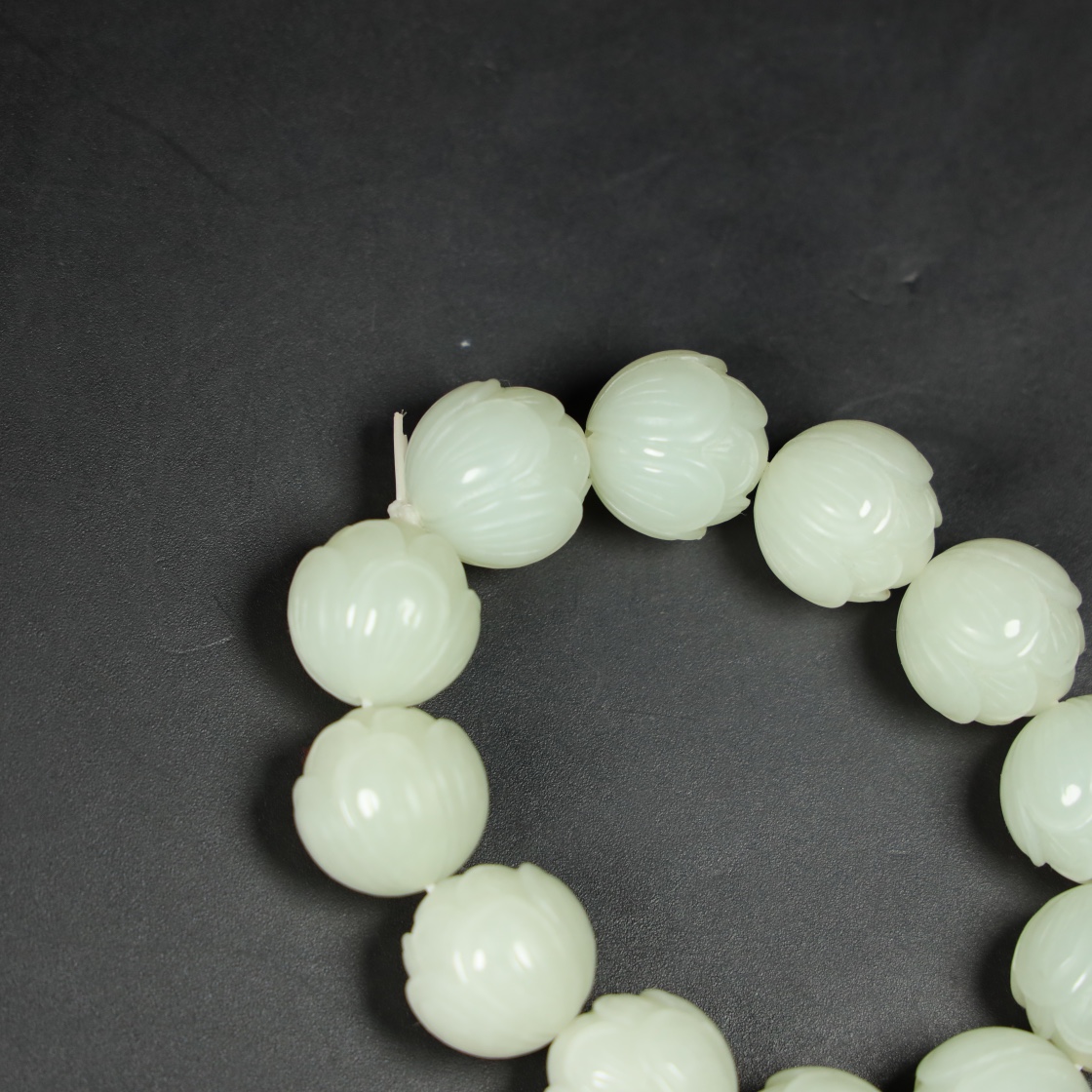 Chinese Natural Jade Carved Bracelet