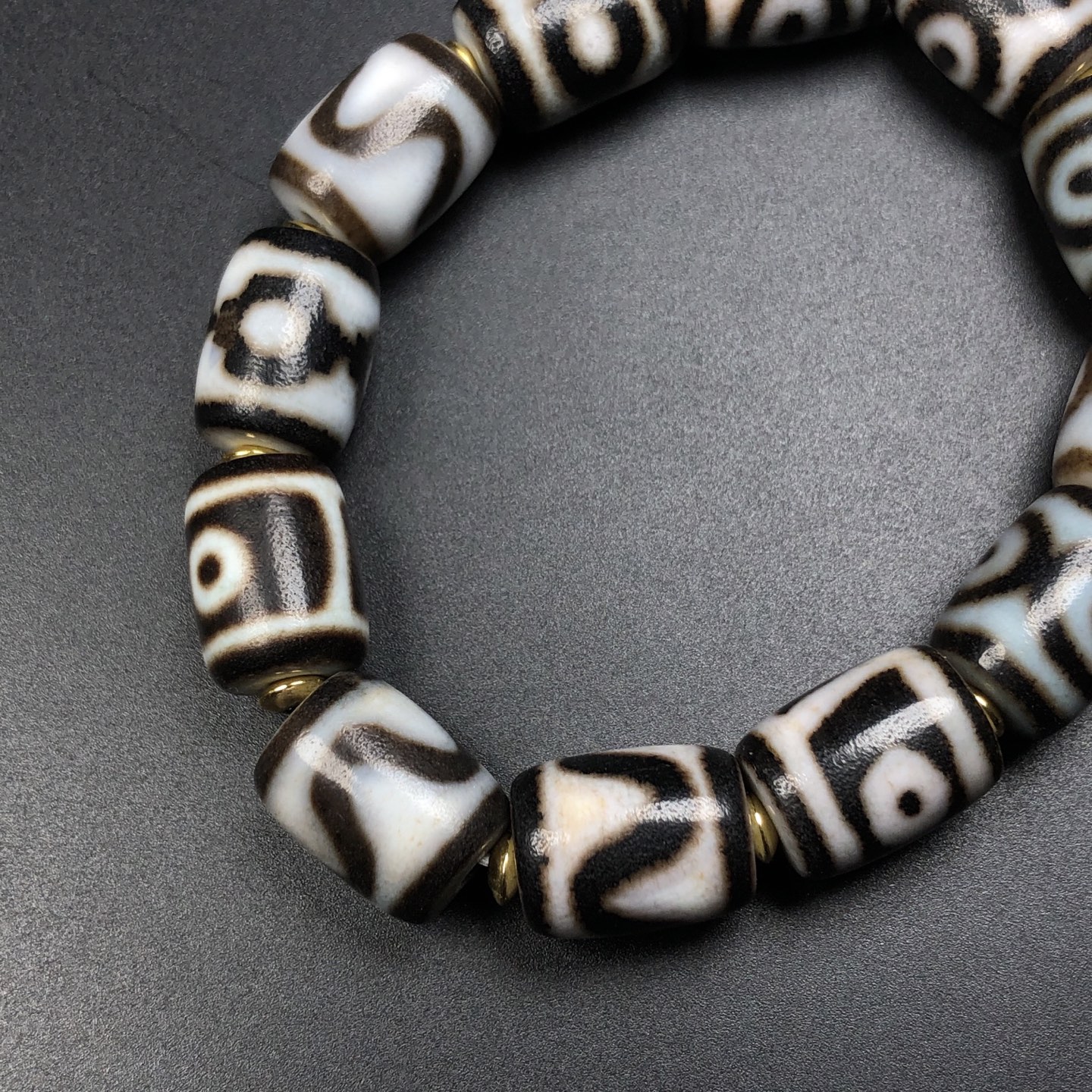 Chinese Natural Agate Bracelet
