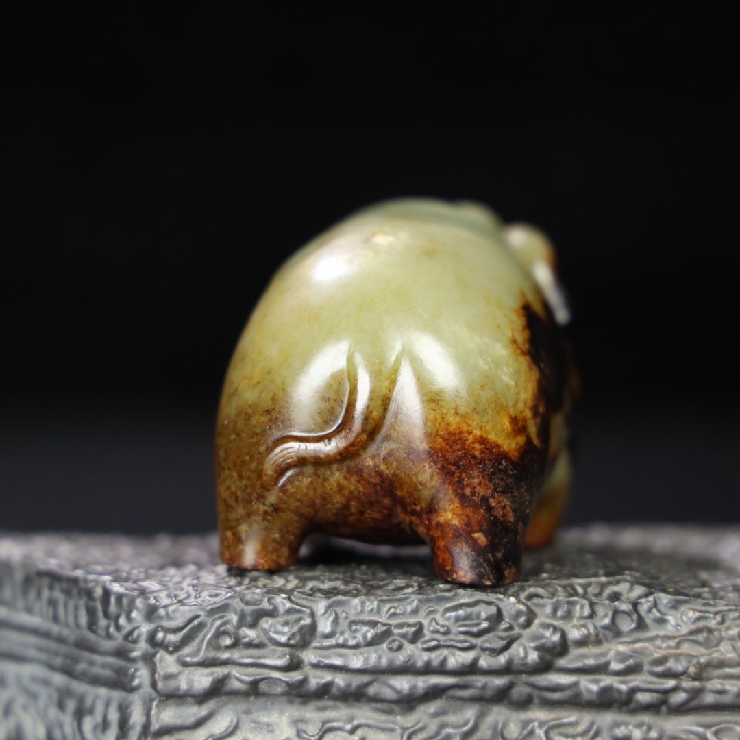 Chinese Natural Jade Carved Elephants