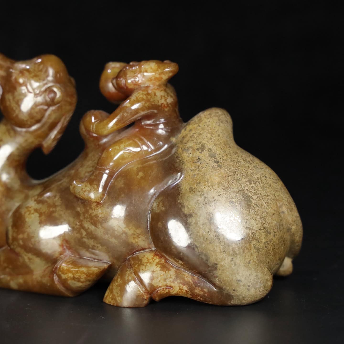 Chinese Natural Jade Carved camel ornaments
