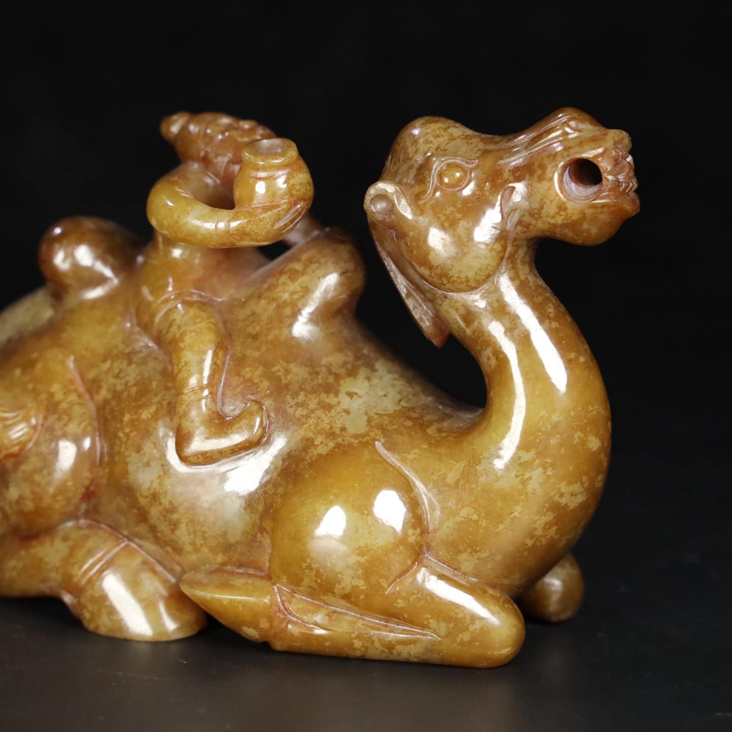 Chinese Natural Jade Carved camel ornaments