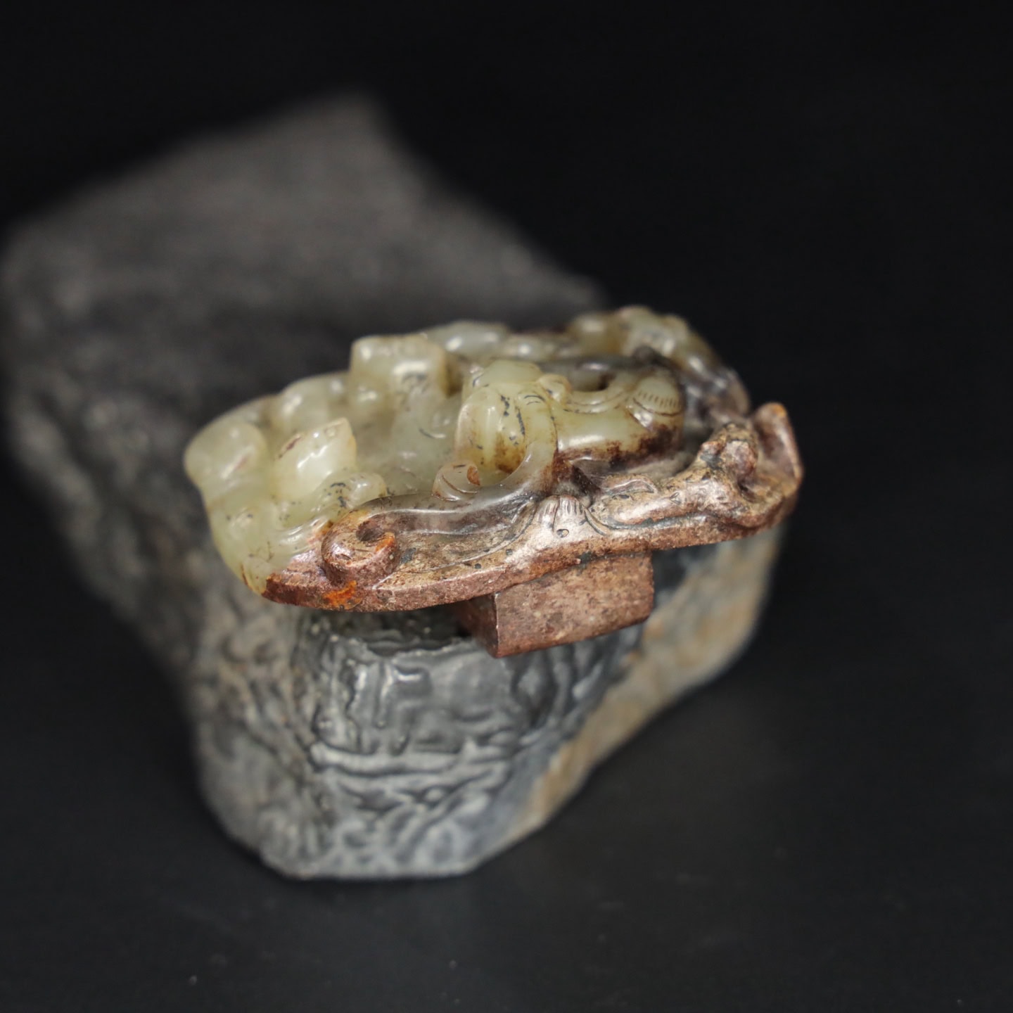 Chinese Natural Jade Carved belt buckle