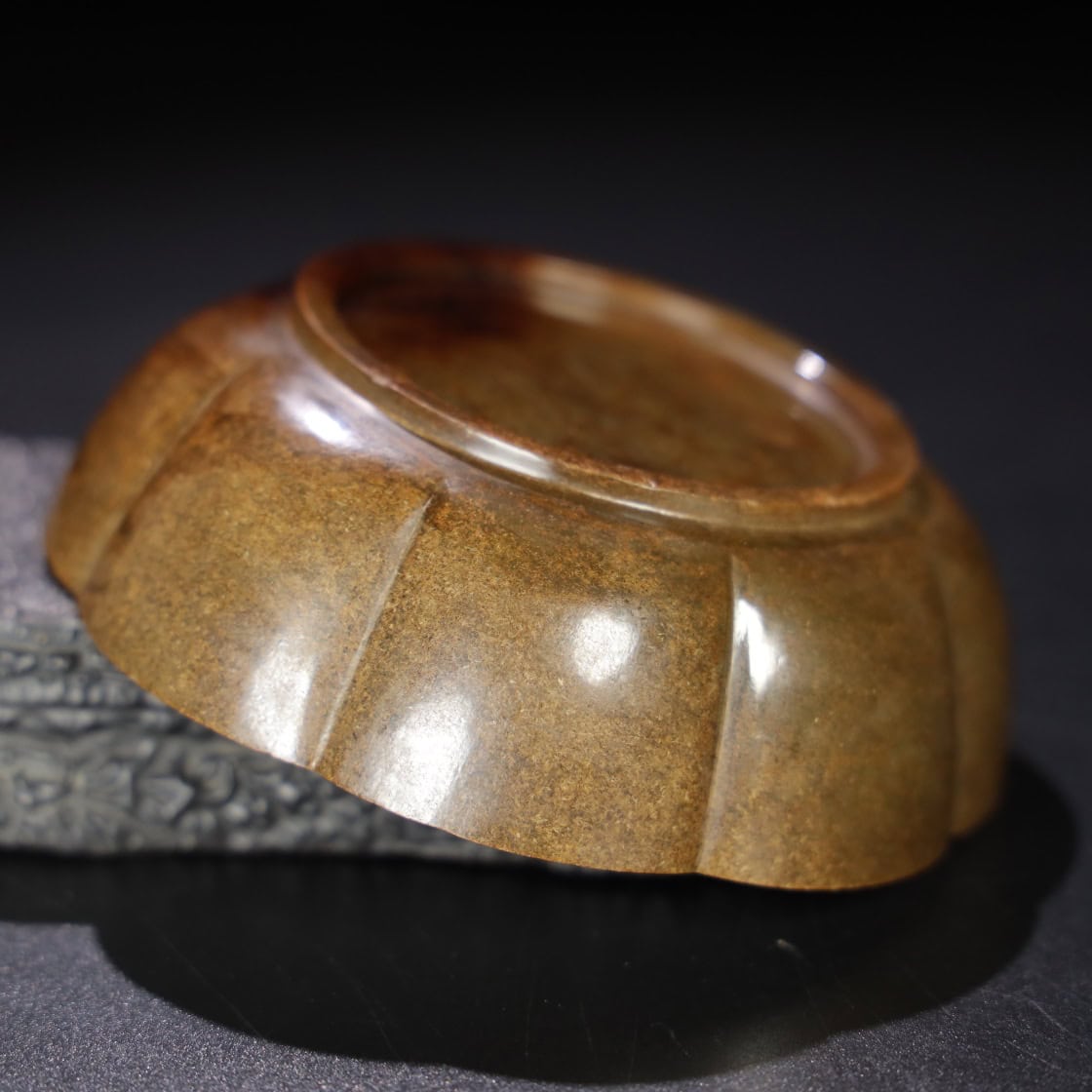 Chinese Natural Jade Carved bowl