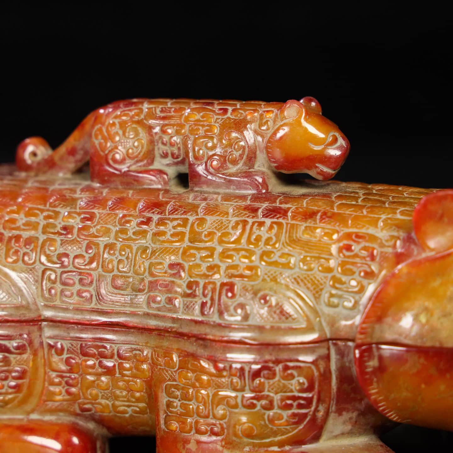 Chinese Natural Jade Carved Beast Boxes
