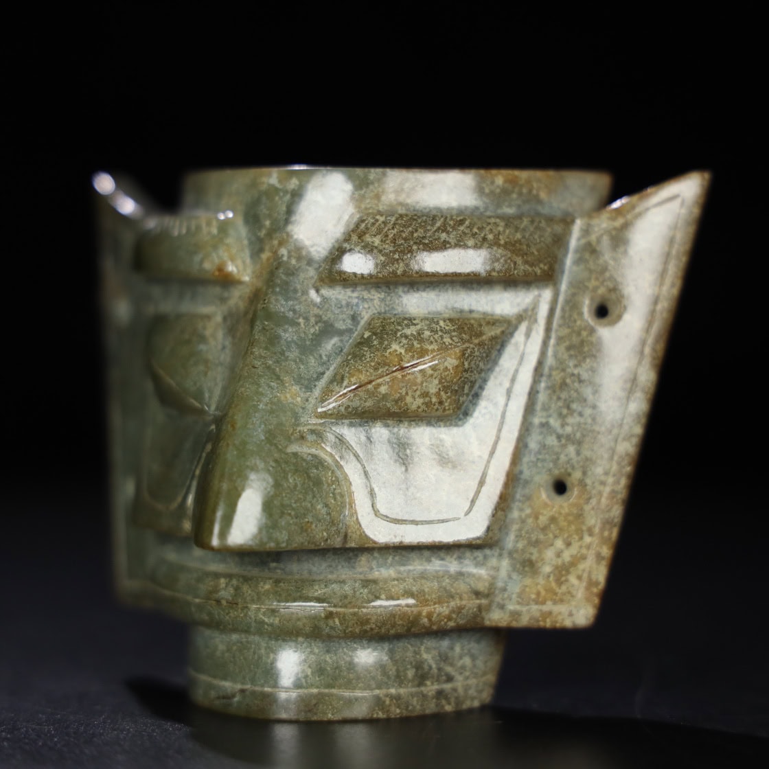 Chinese Natural Jade Carved Sanxingdui head