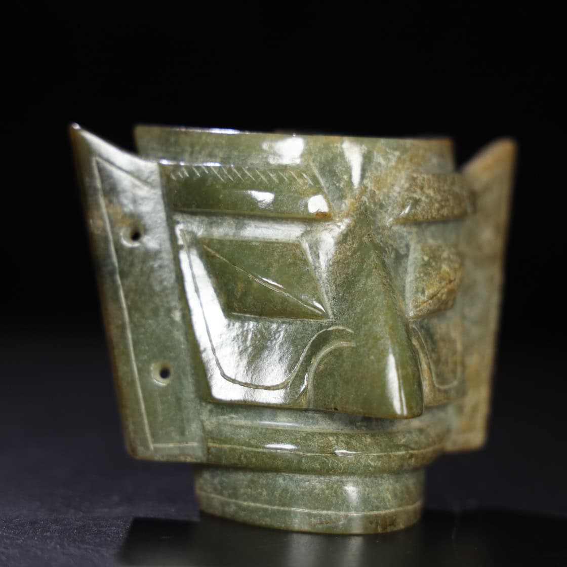 Chinese Natural Jade Carved Sanxingdui head