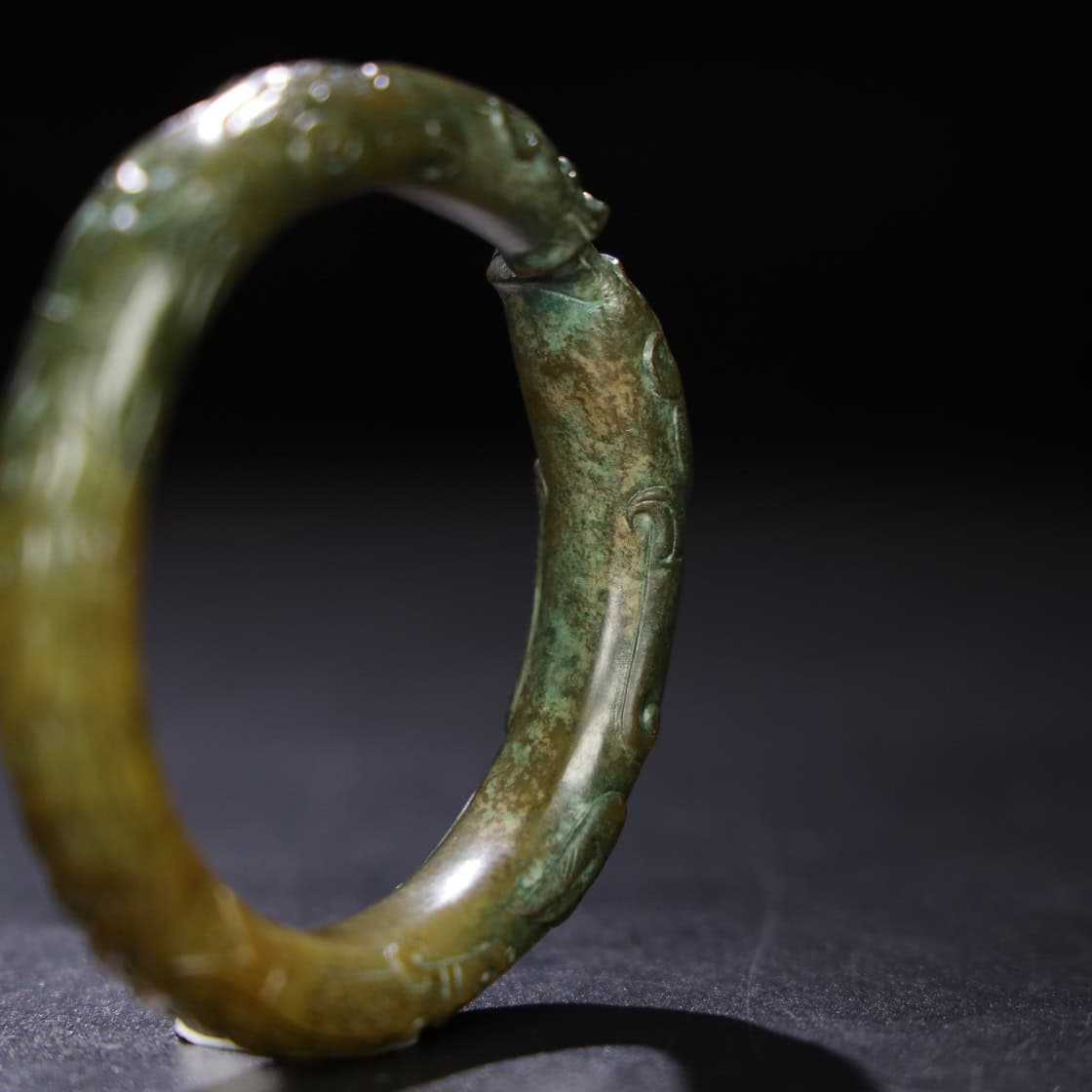 Chinese Natural Jade Carved Dragon Bracelet