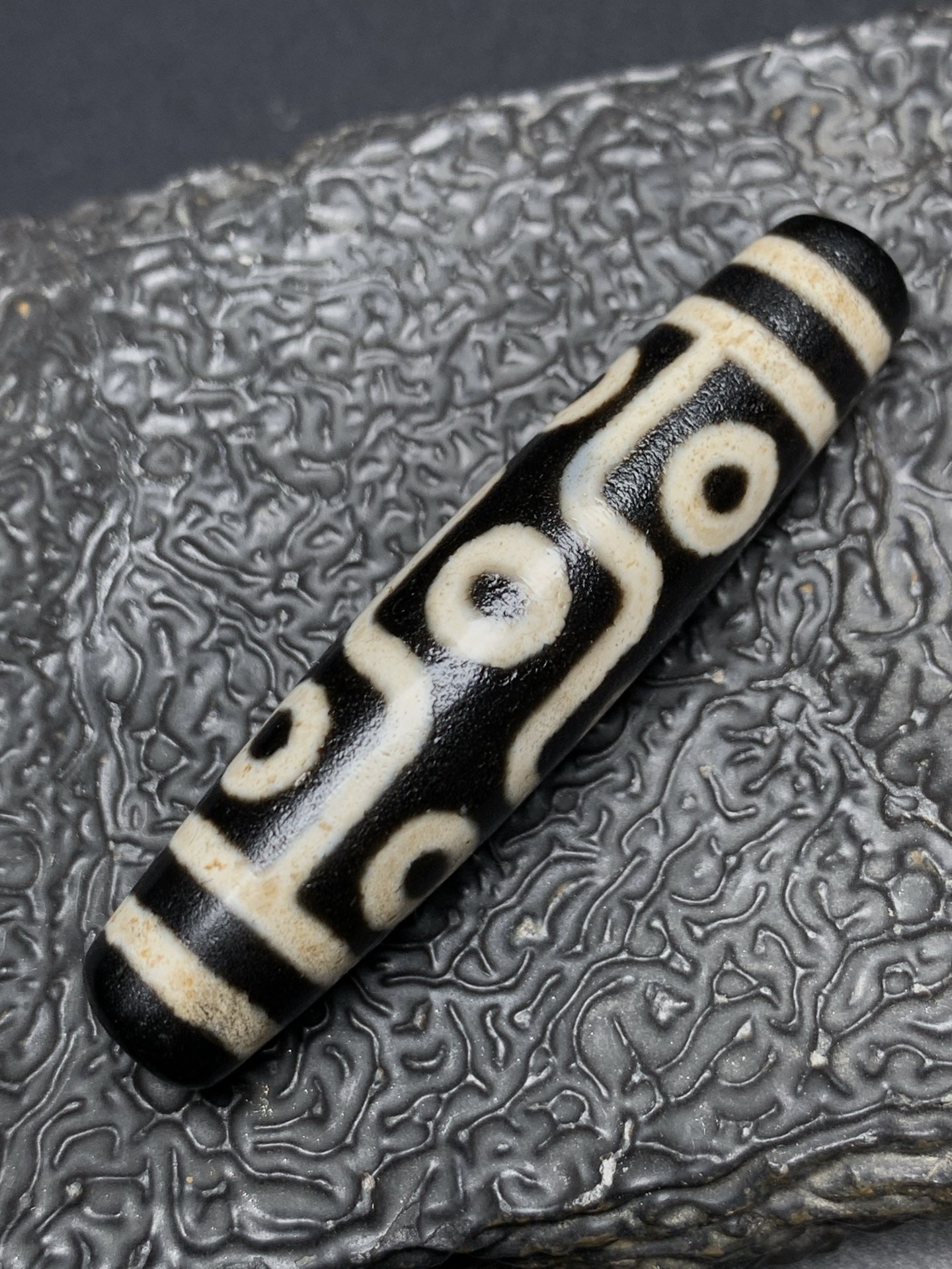 Chinese Natural Agate DZI Beads