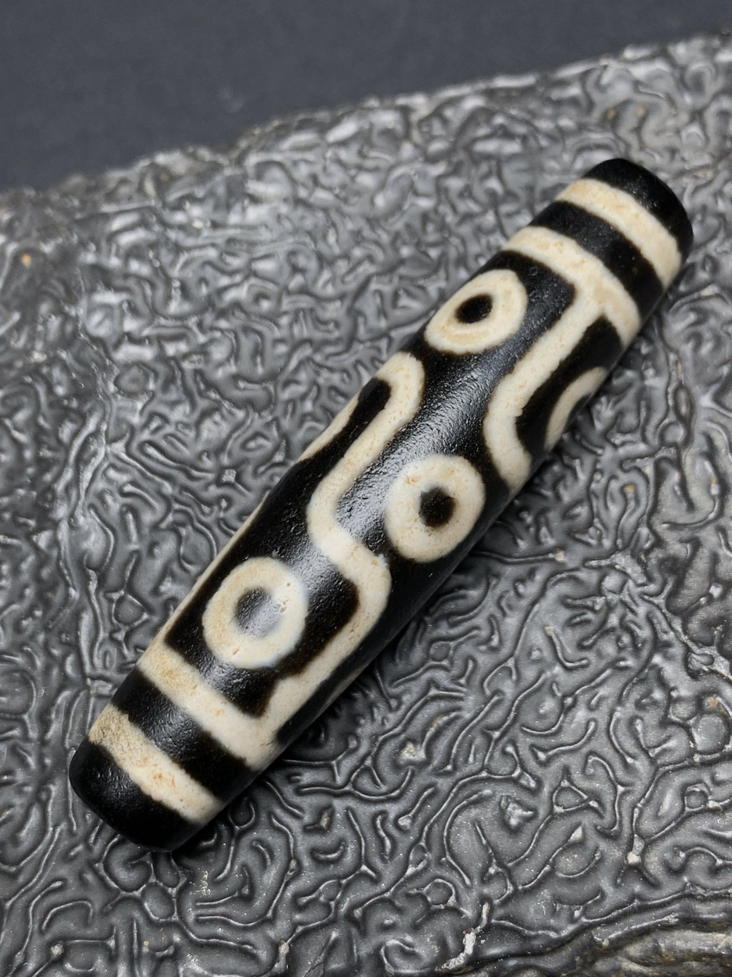 Chinese Natural Agate DZI Beads