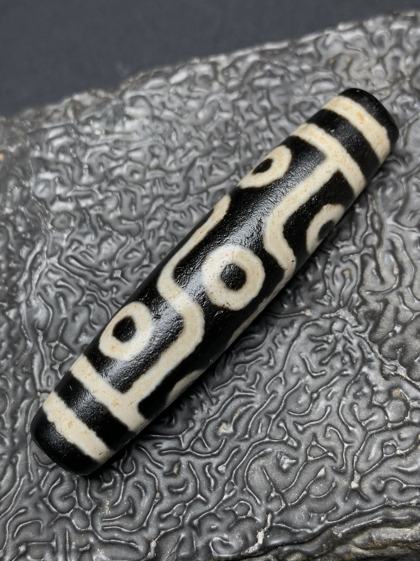 Chinese Natural Agate DZI Beads