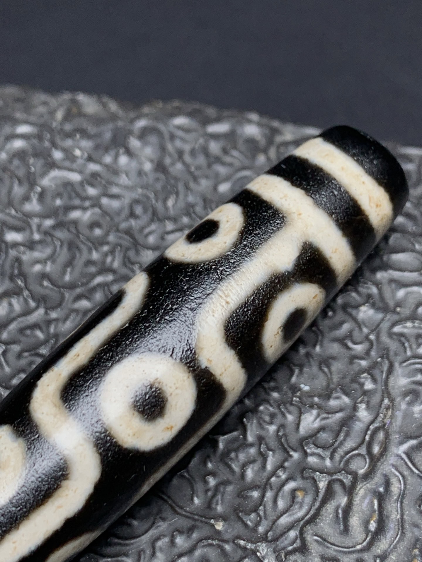 Chinese Natural Agate DZI Beads