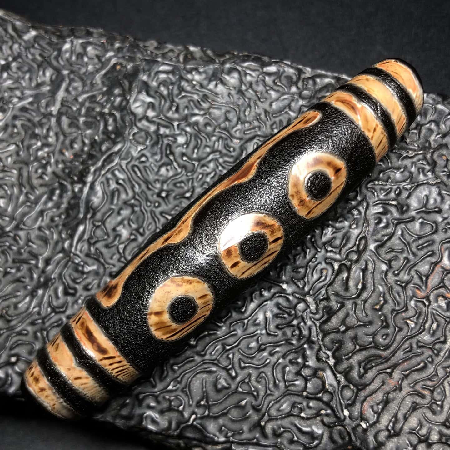 Chinese Natural Agate DZI Beads