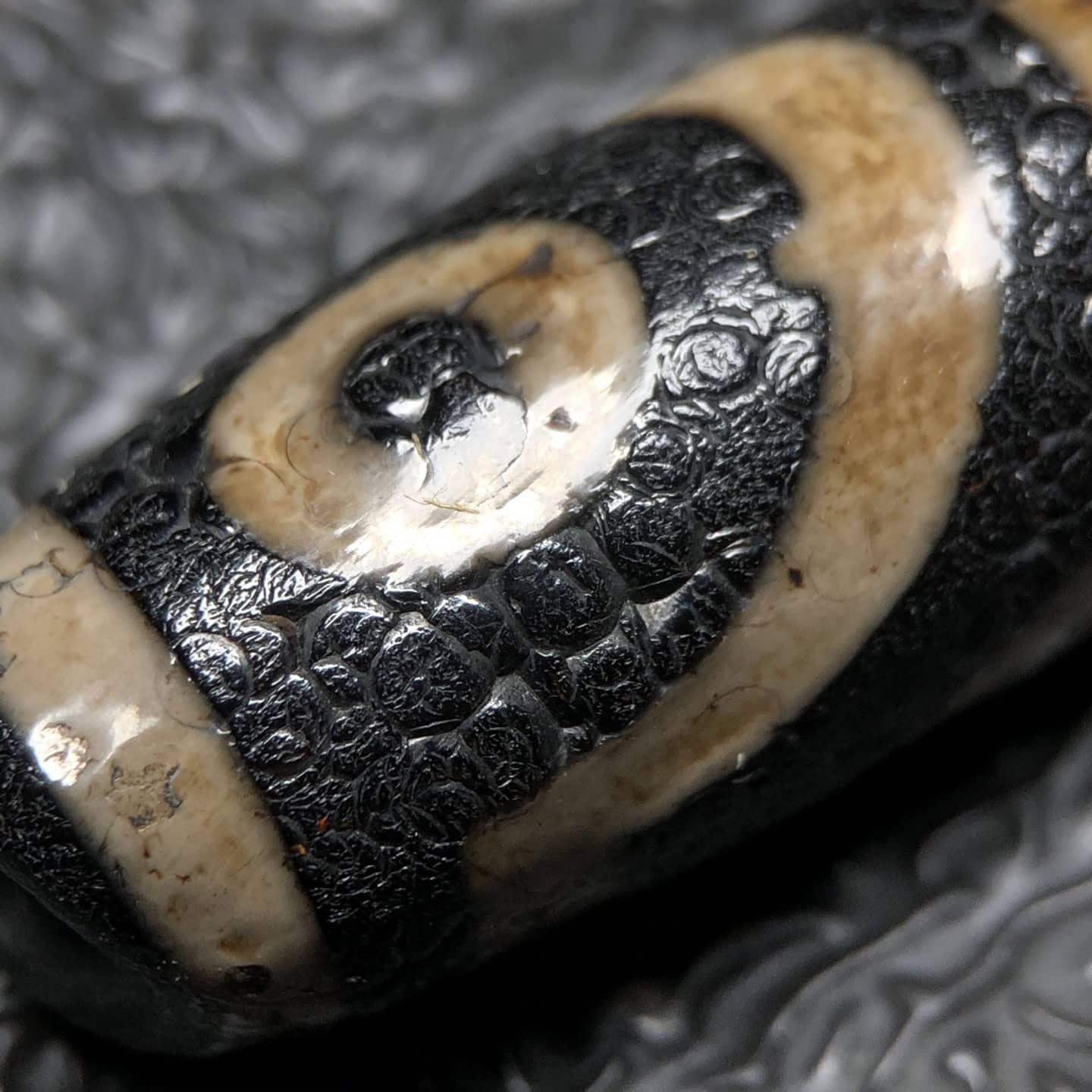 Chinese Natural Agate DZI Beads