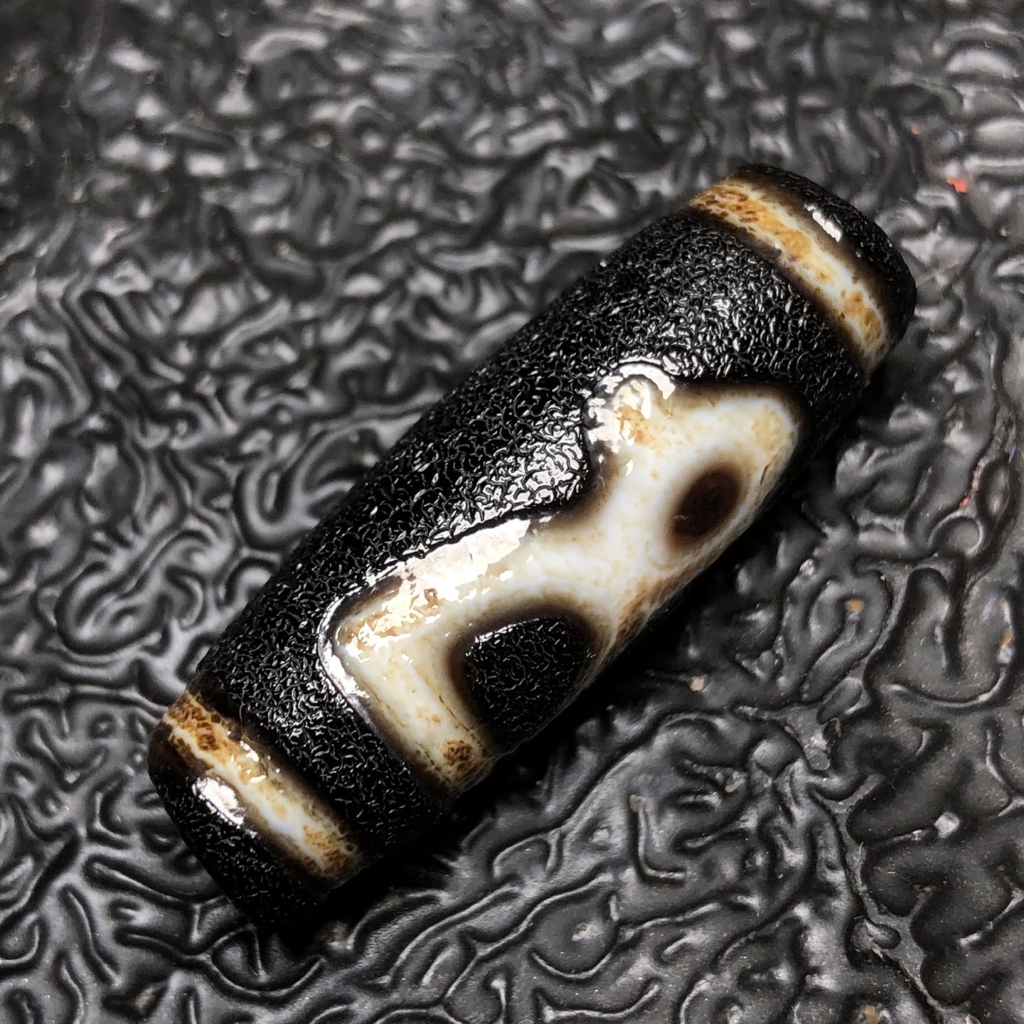 Chinese Natural Agate DZI Beads