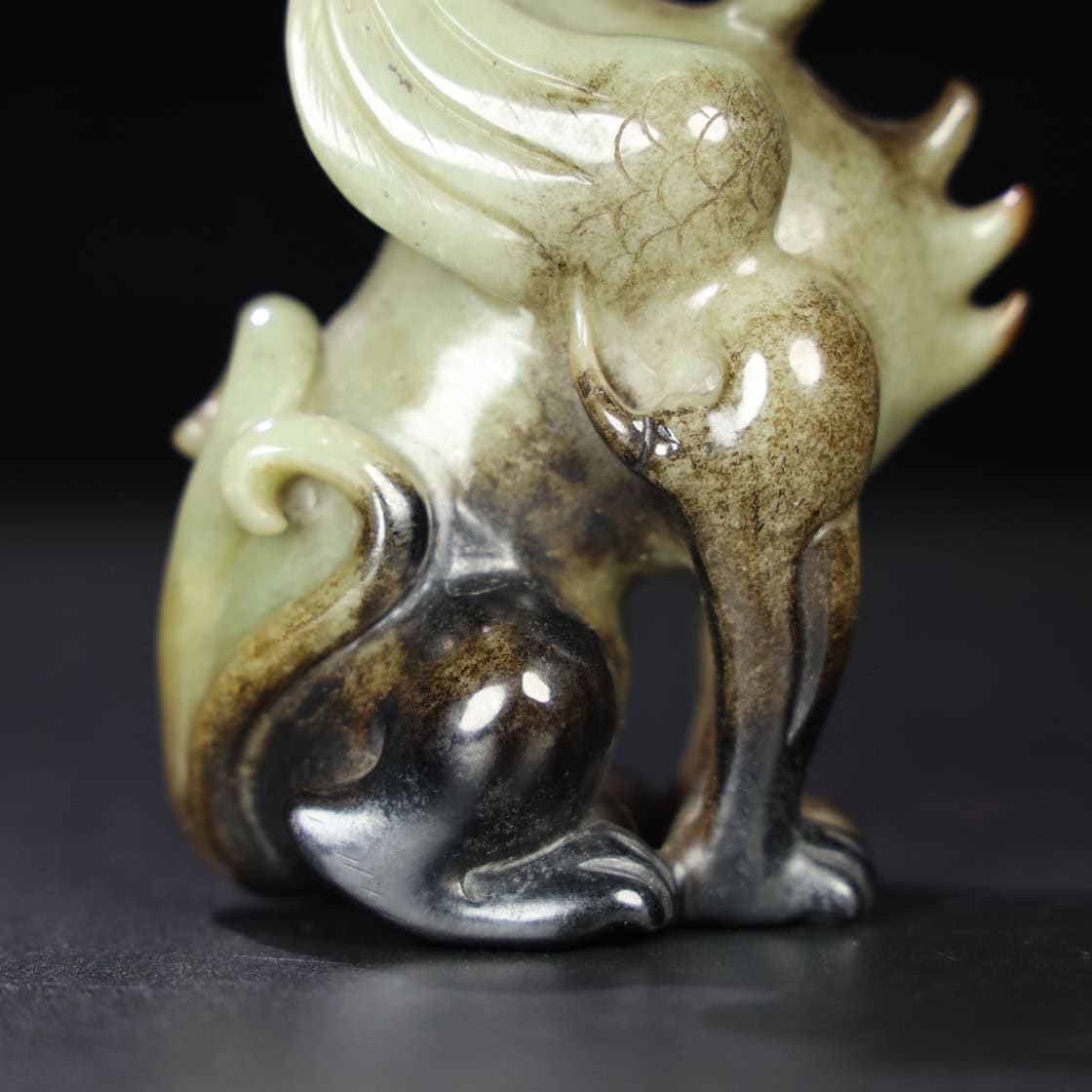 Chinese Natural Jade Carved Dragon Ornaments