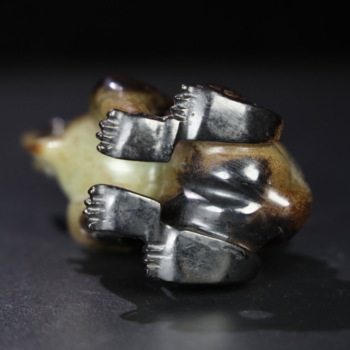 Chinese Natural Jade Carved Dragon Ornaments