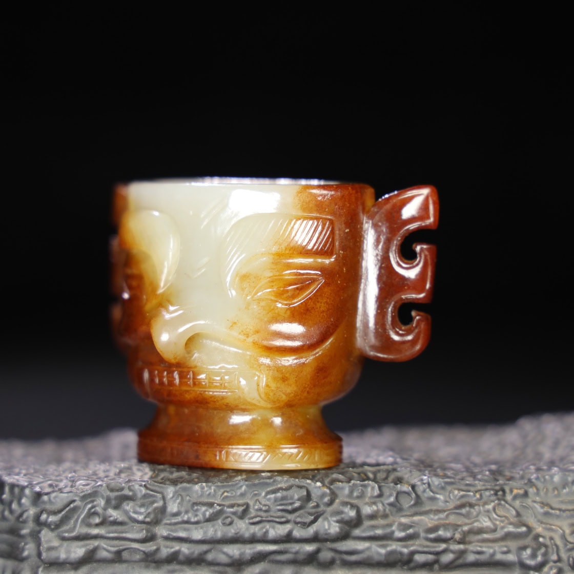Chinese Natural Jade Carved Sanxingdui Ornament
