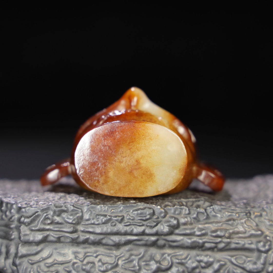 Chinese Natural Jade Carved Sanxingdui Ornament