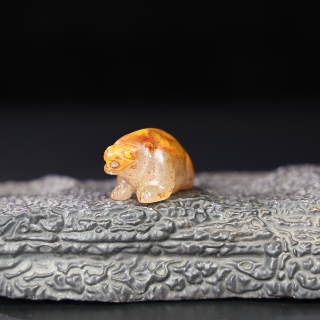 Chinese Natural Jade Carved Red Bear Handle