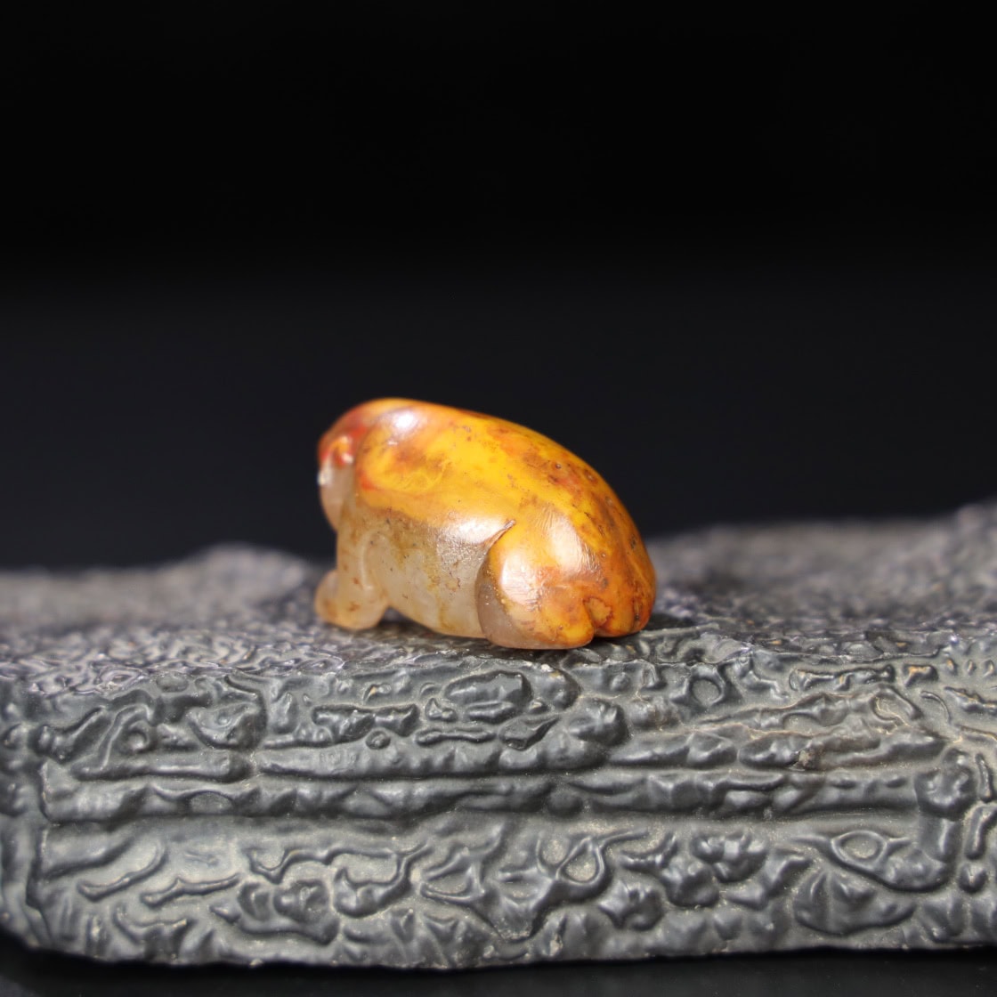 Chinese Natural Jade Carved Red Bear Handle