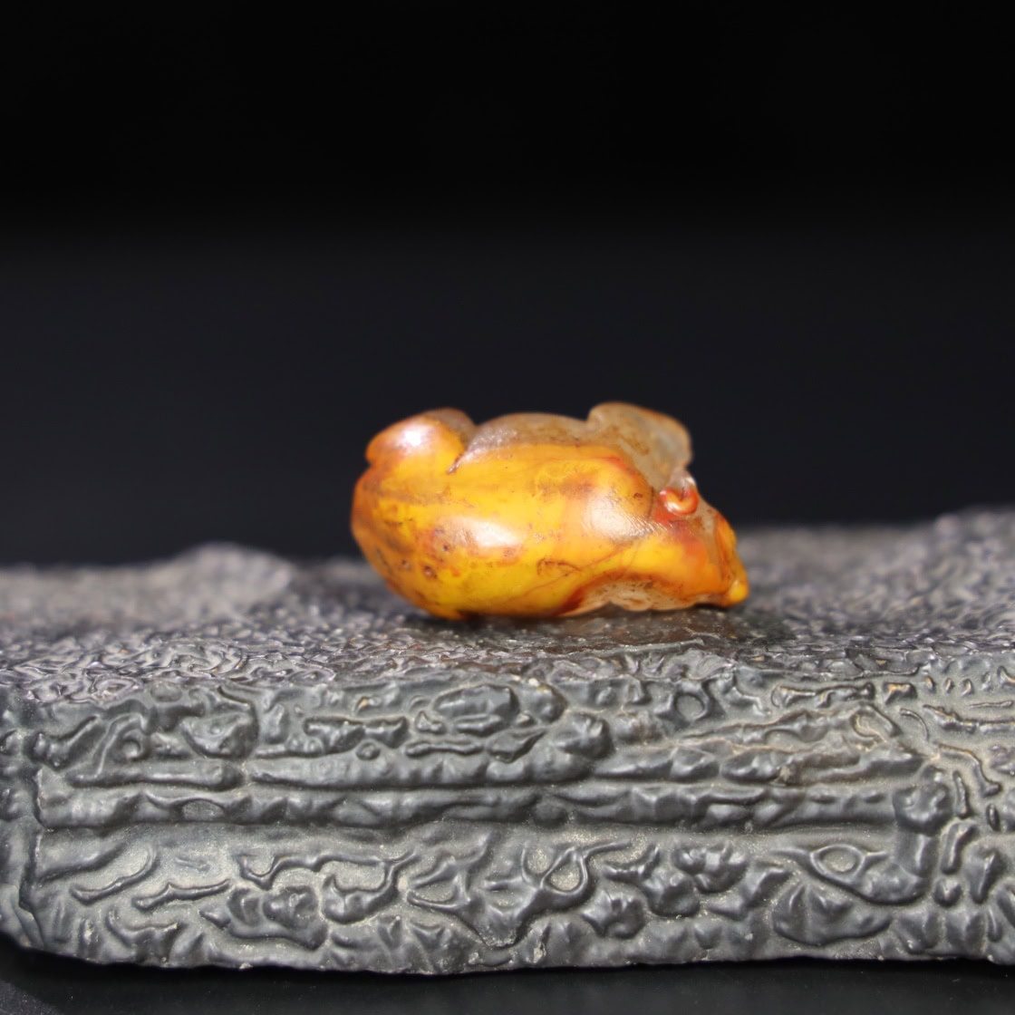 Chinese Natural Jade Carved Red Bear Handle