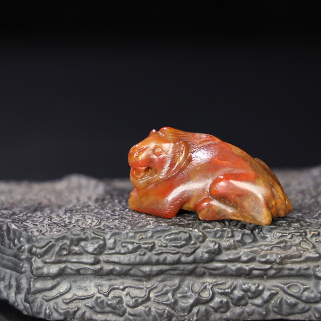 Chinese Natural Jade Carved beast handle piece