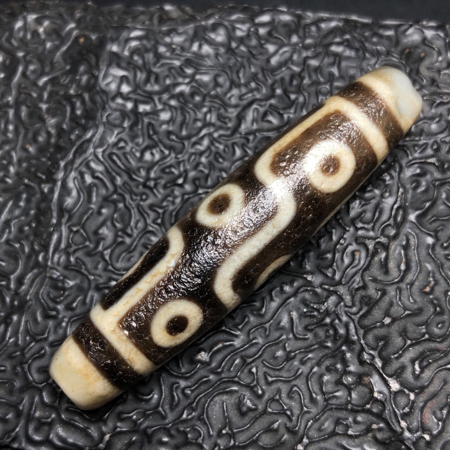 Chinese Natural Agate DZI Beads