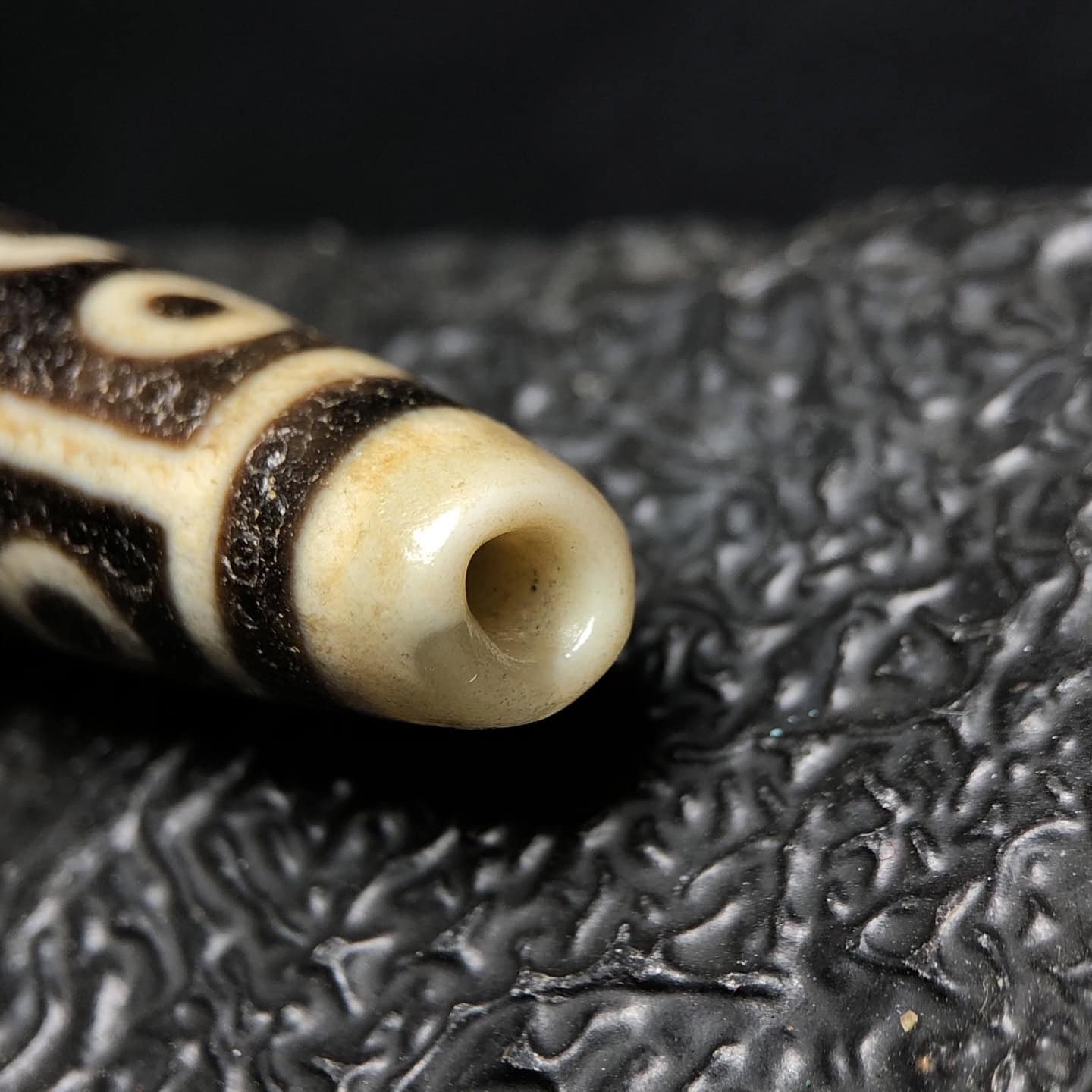 Chinese Natural Agate DZI Beads